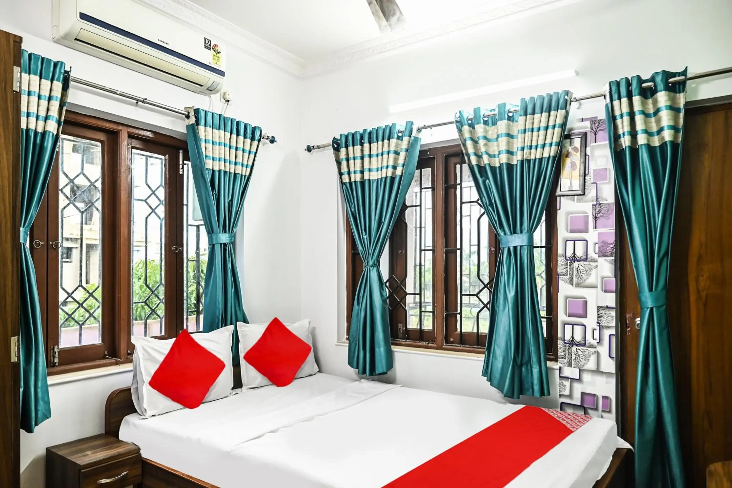 Bedroom, Bed in Hotel O Shraddha Residency 2 Bedroom, Bed in Hotel O Shraddha Residency 2