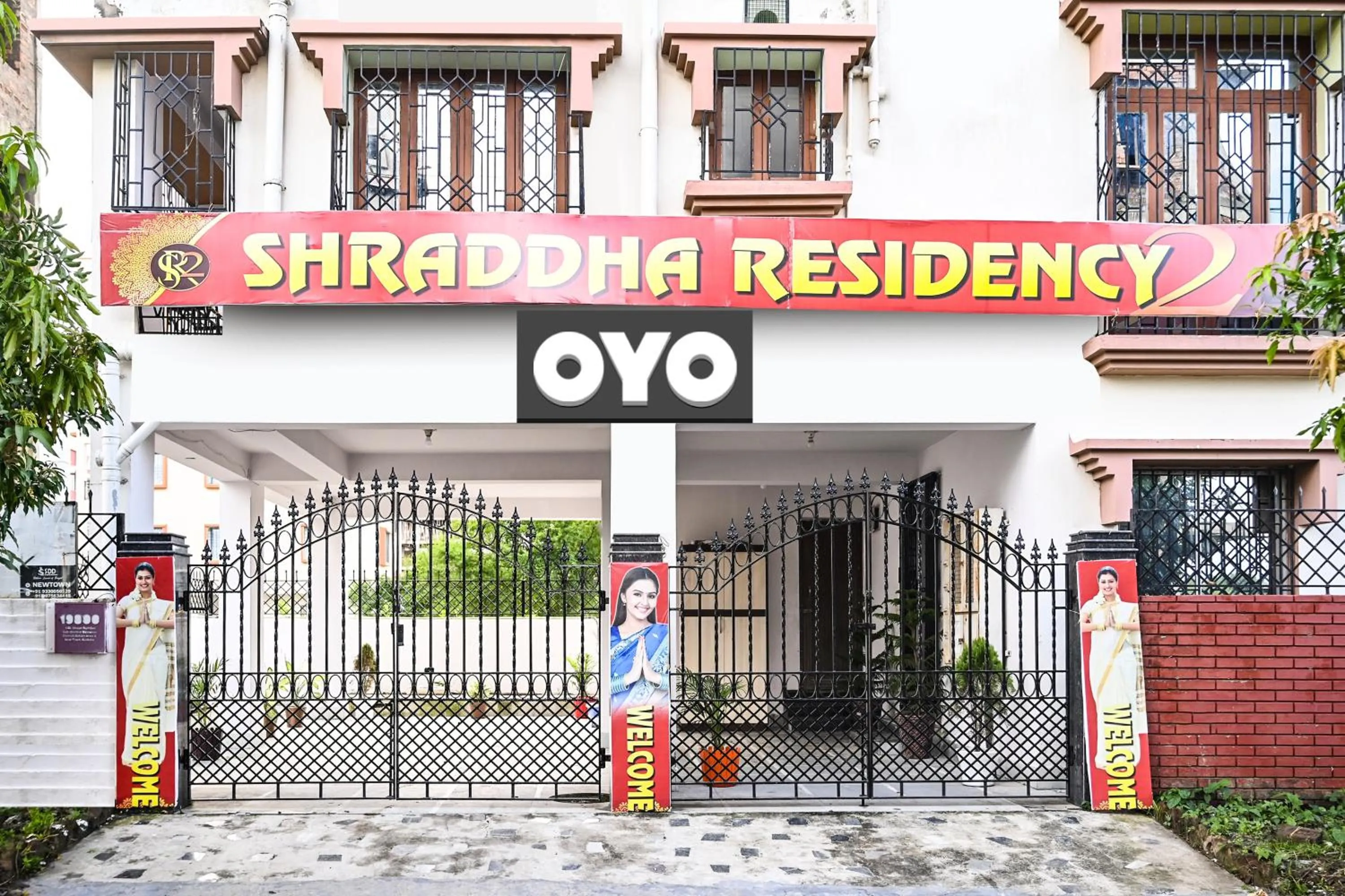 Facade/entrance in Hotel O Shraddha Residency 2