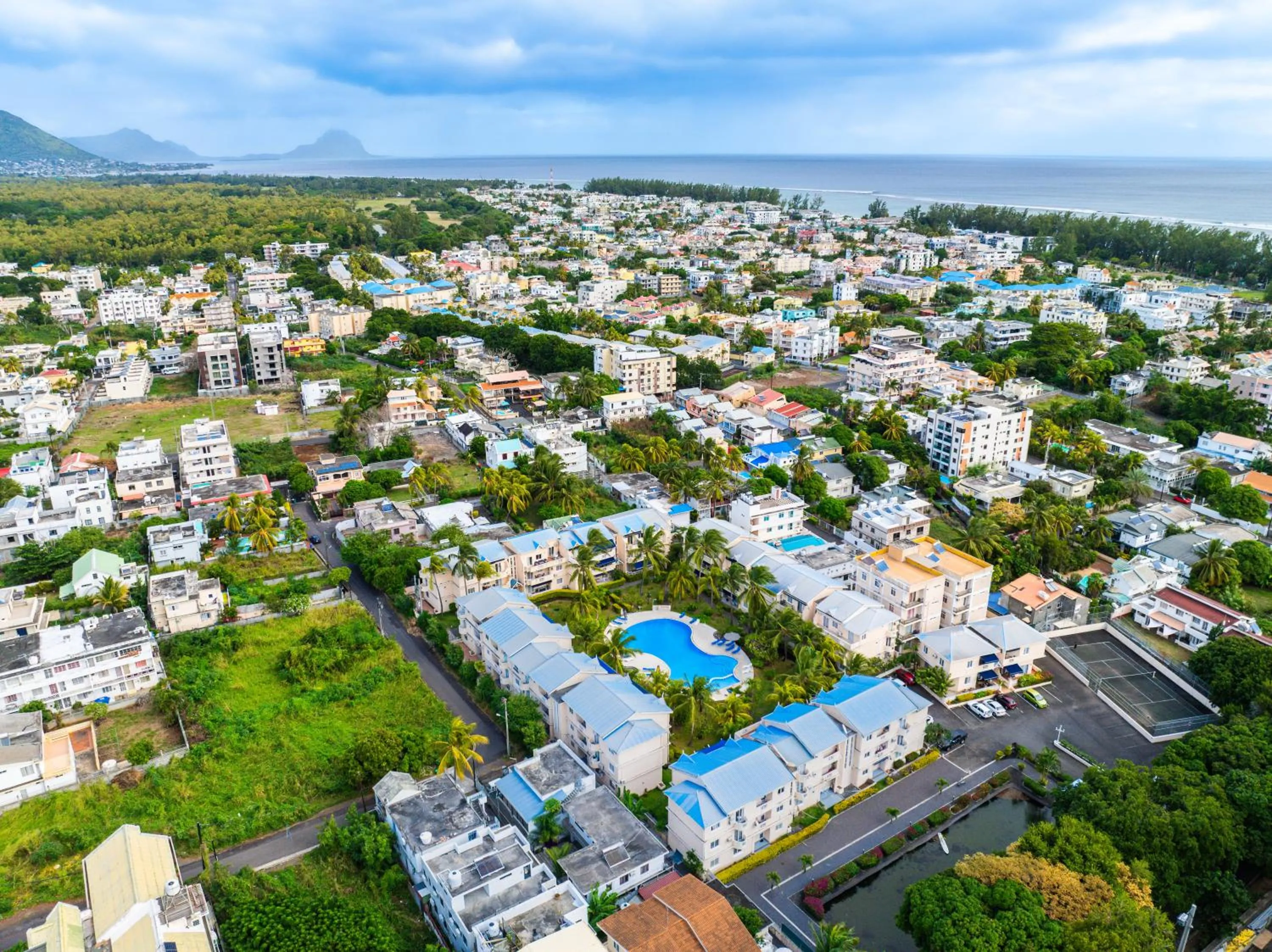 Property building in Your west coast getaway
