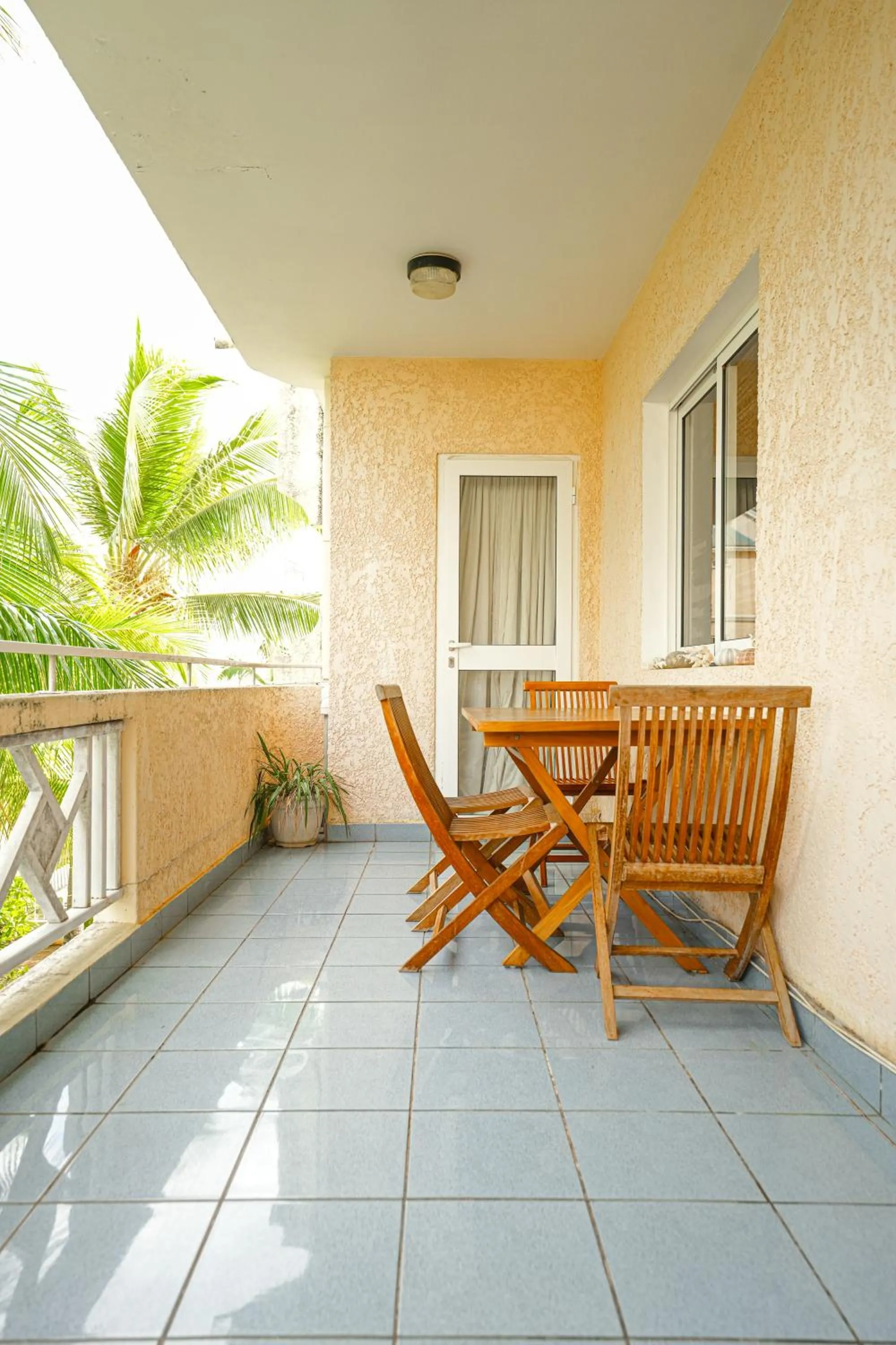 Balcony/Terrace in Your west coast getaway