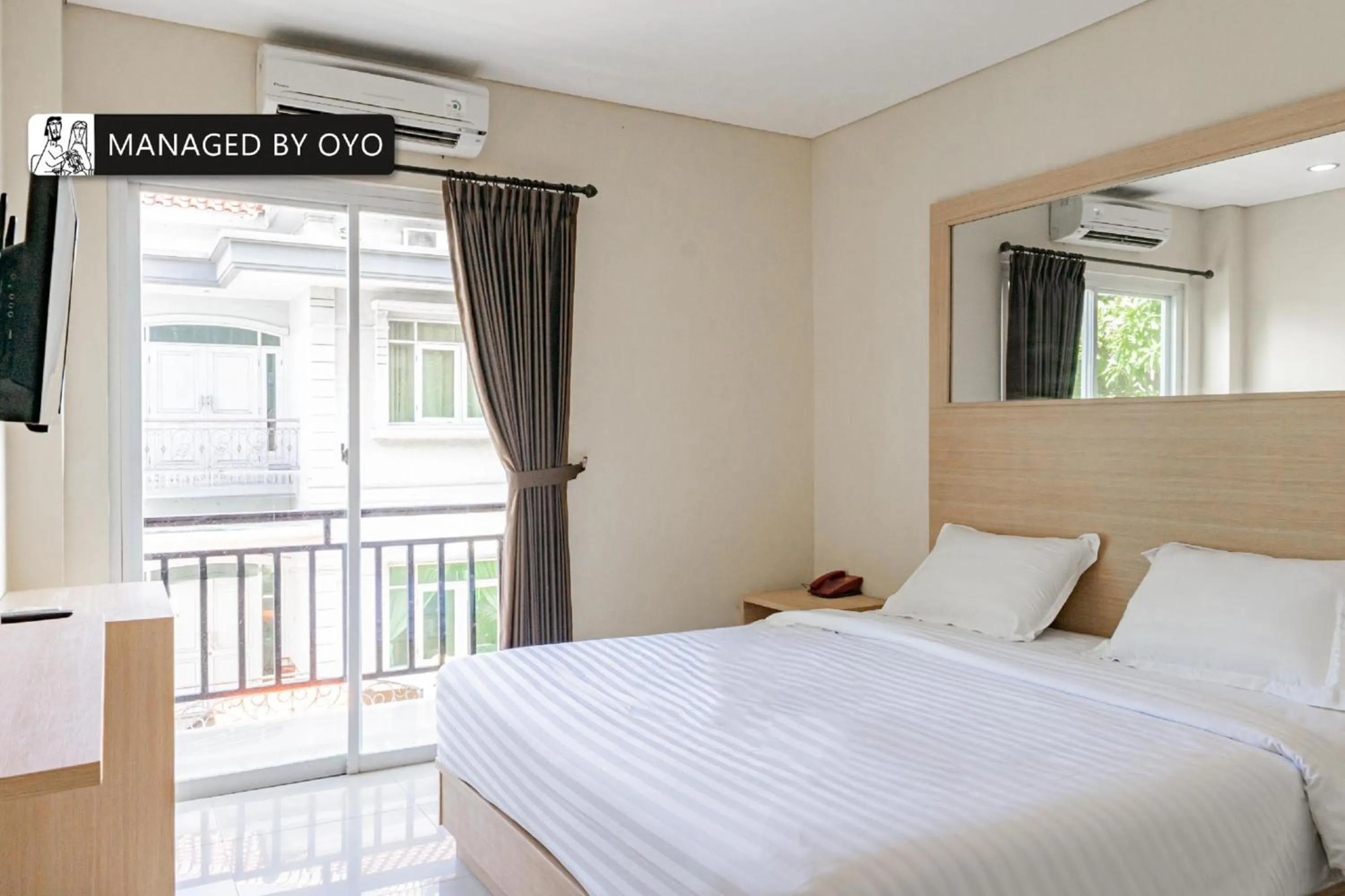 Balcony/Terrace, Bed in Collection O Kuta Near Airport Ngurah Rai