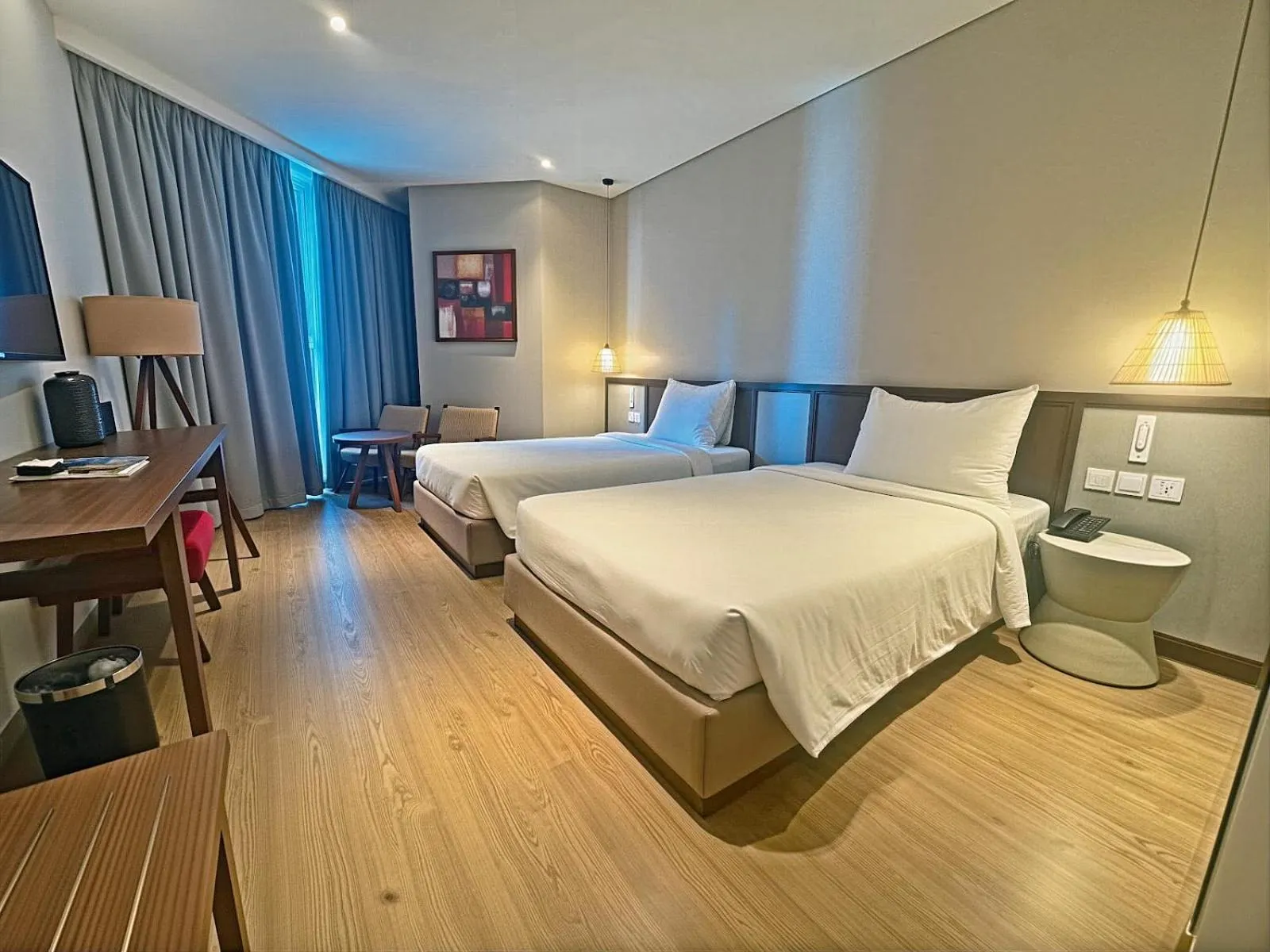 Communal lounge/ TV room, Bed in Apec Luxe Escape Sunset Resort