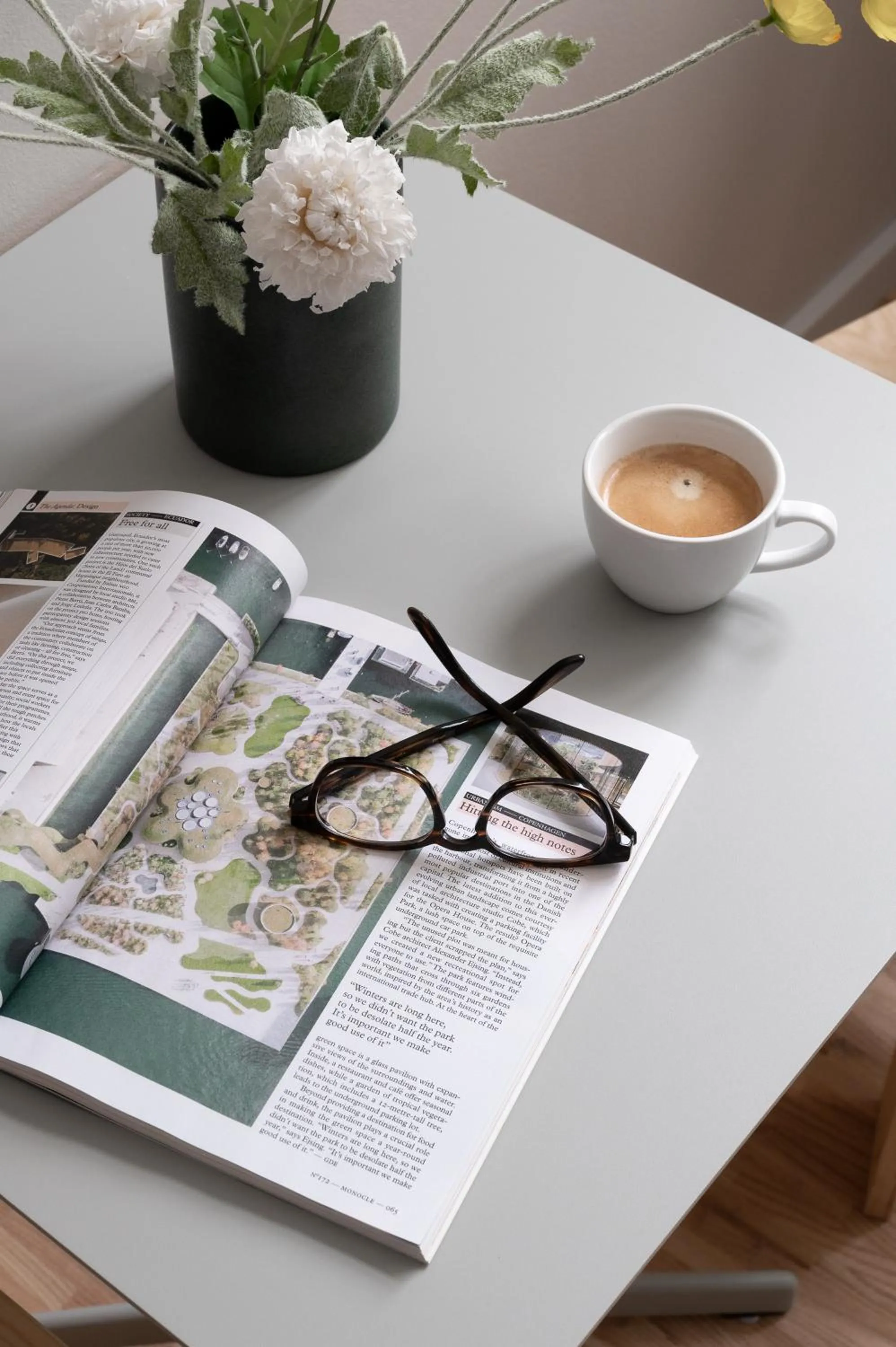 Living room in Beach Trail apartments by Daniel&Jacob's