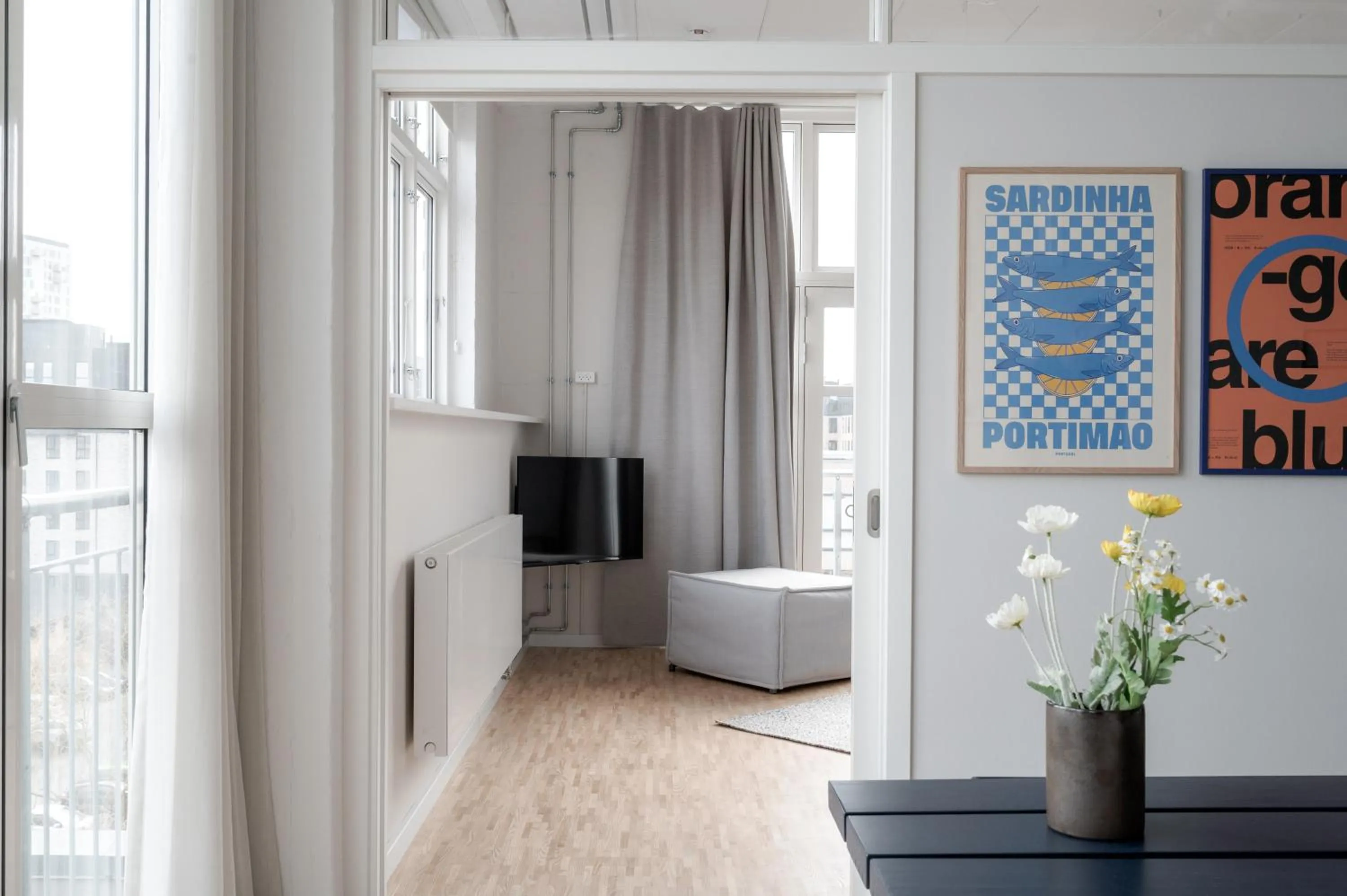 Living room in Beach Trail apartments by Daniel&Jacob's