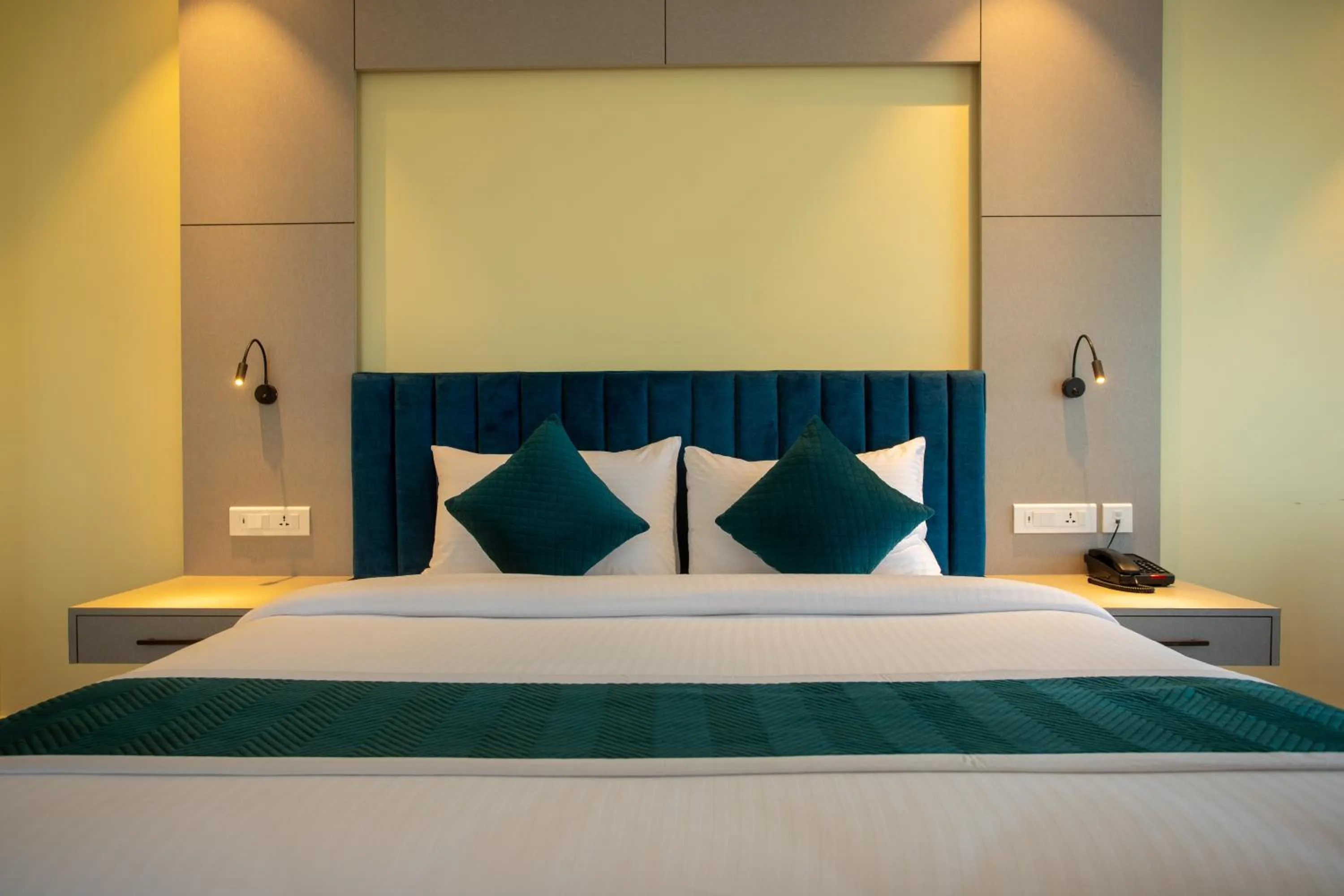 Bed in Bhairahawa Garden Resort