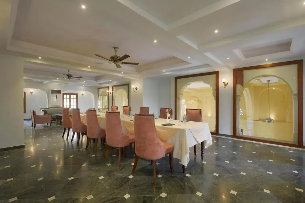 Restaurant/places to eat in Hotel Chandra Raj Mahal Restaurant/places to eat in Hotel Chandra Raj Mahal