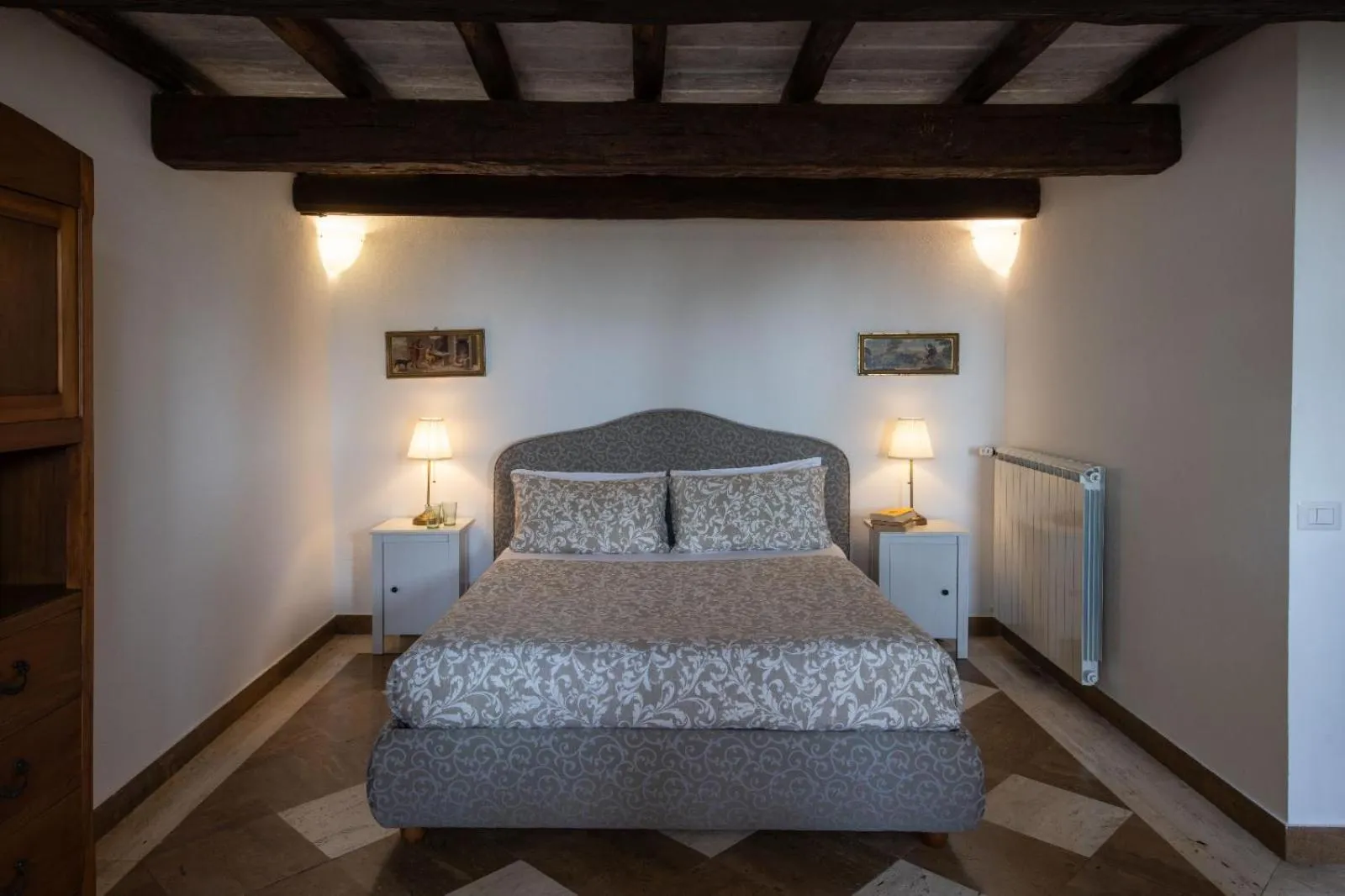 Bed in Castello del Duca