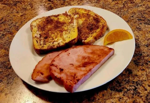 Food in Lancaster Inn B&B