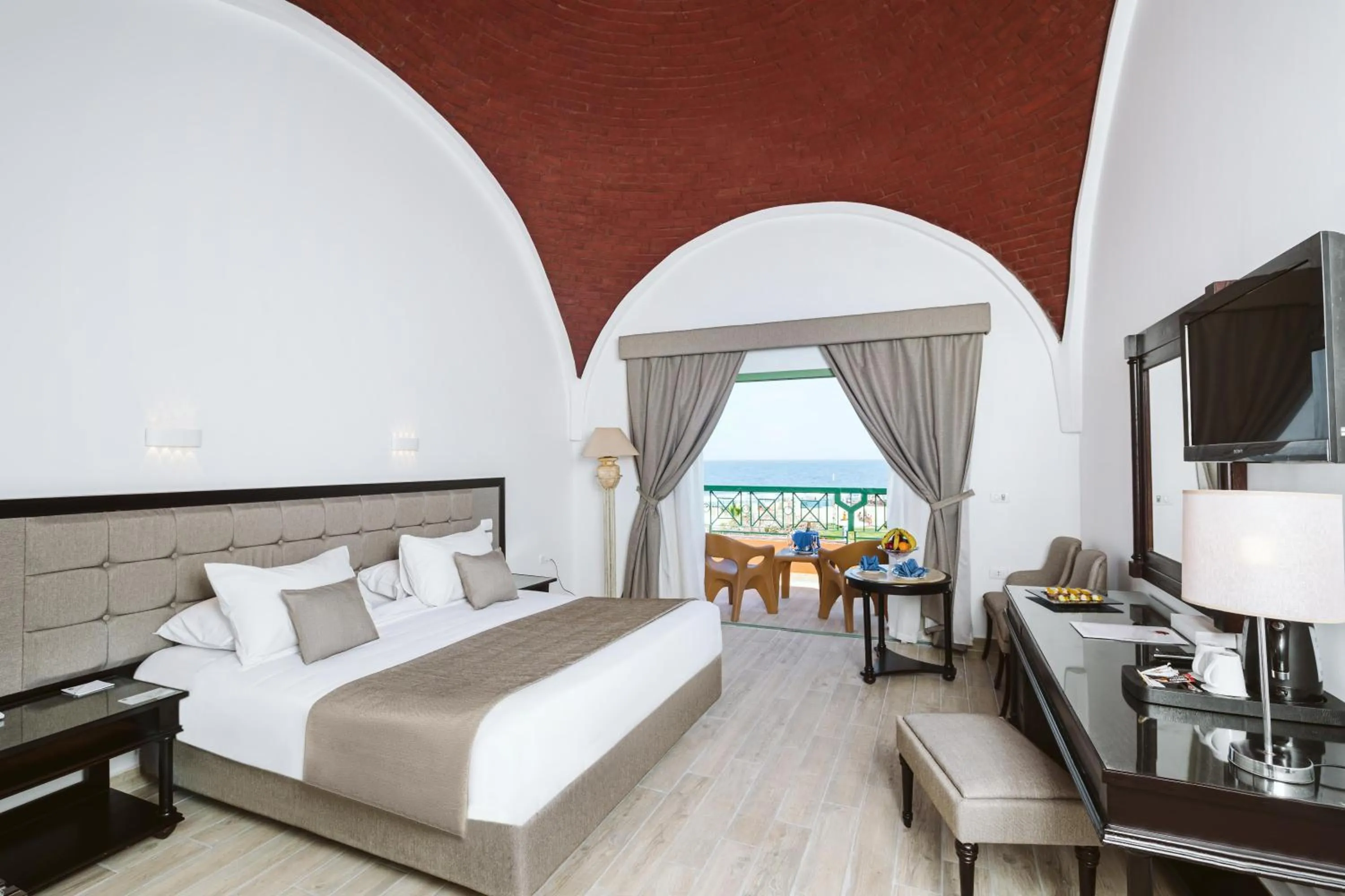 Photo of the whole room, Bed in Akassia Swiss Resort