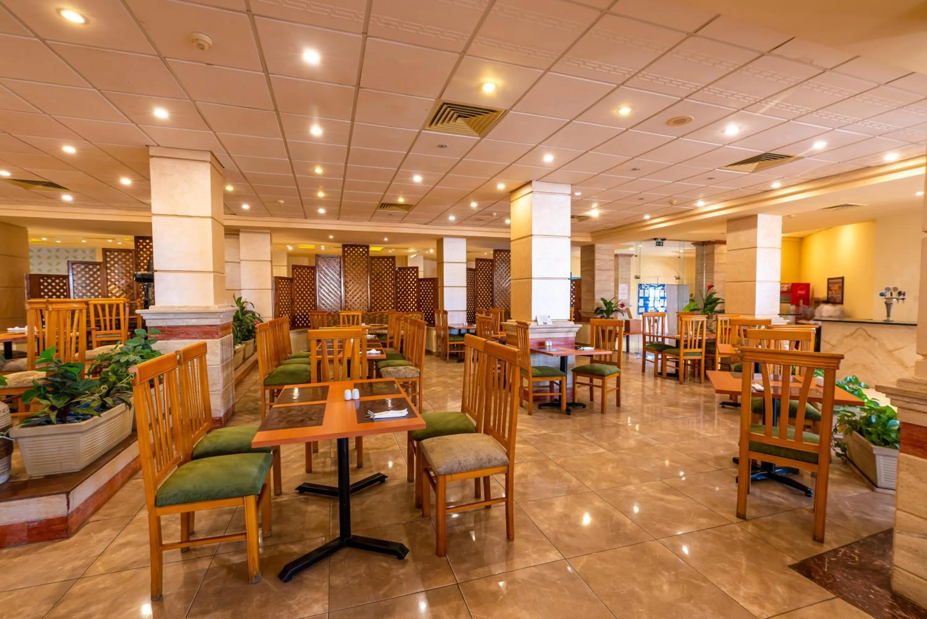 Restaurant/places to eat in Akassia Swiss Resort