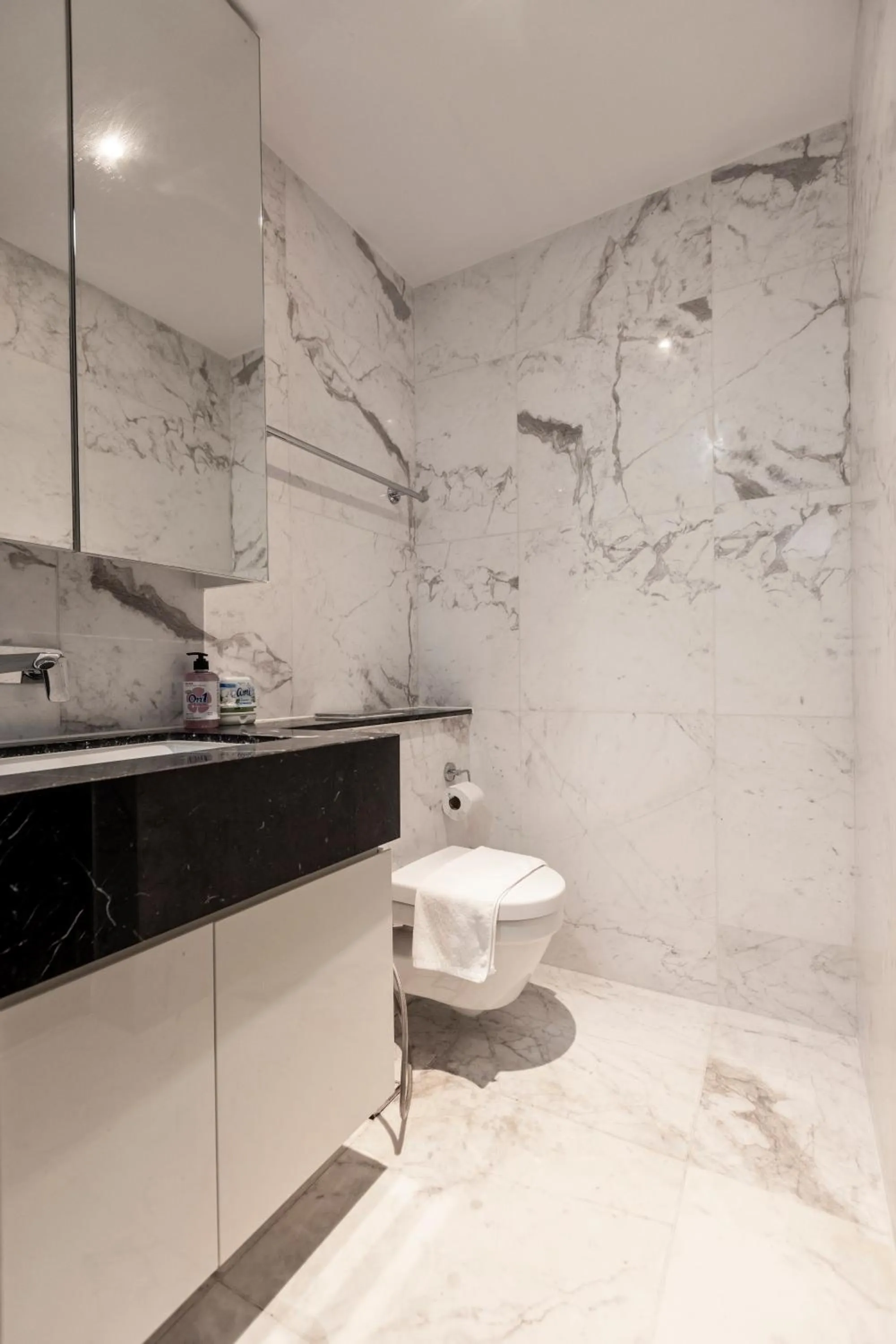 D1 Mension - Zenity Luxury Apartment - Saigon Centre