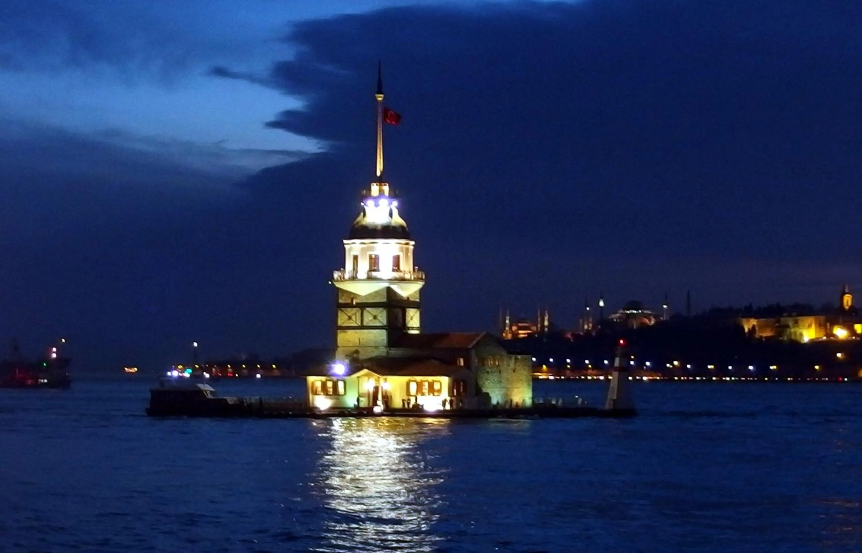 Nearby landmark in Just Inn Hotel