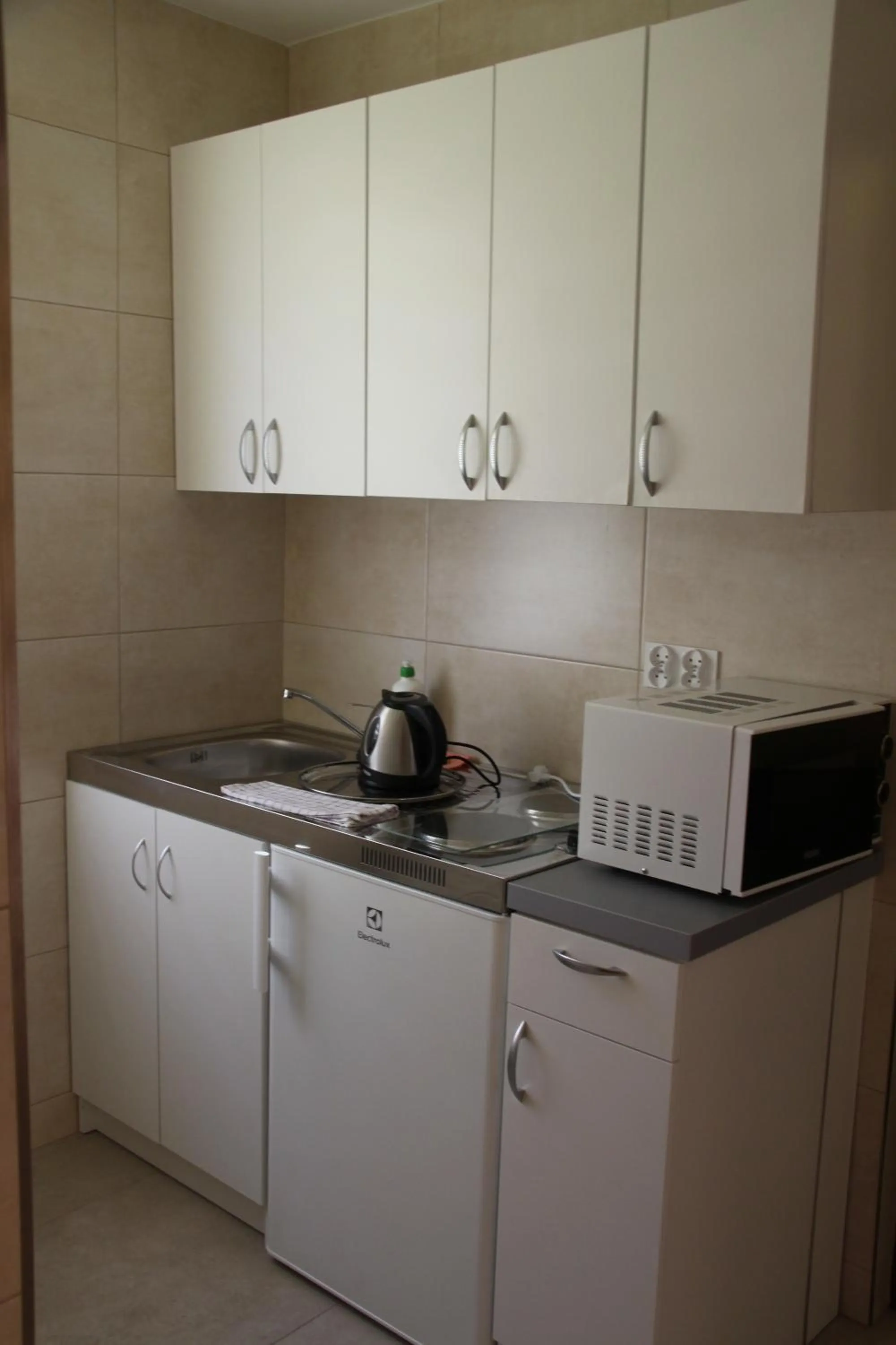 Hotel Zielony & OW Borowik & Pensjonat Manhattan - Centrum Rekreacji i Wypoczynku GASTROTUR