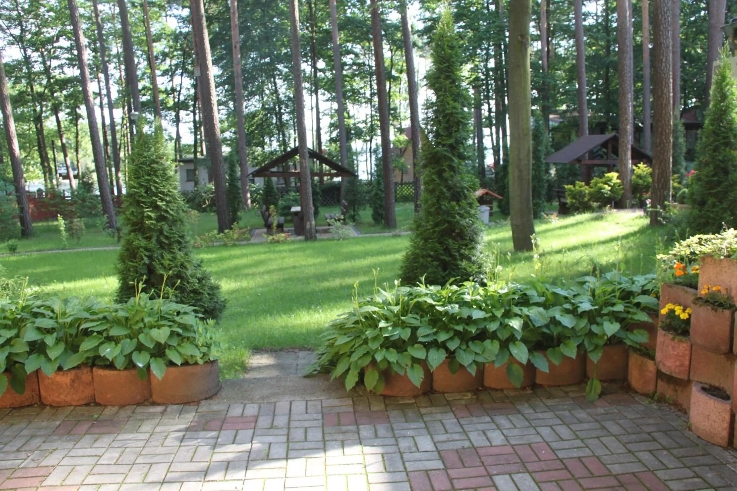 Garden in Hotel Zielony & OW Borowik & Pensjonat Manhattan - Centrum Rekreacji i Wypoczynku GASTROTUR