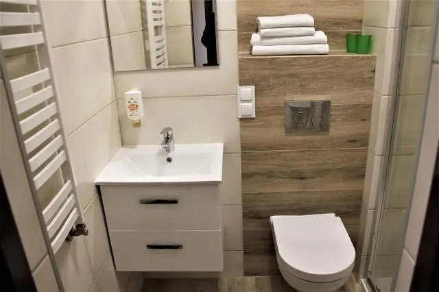 Hotel Zielony & OW Borowik & Pensjonat Manhattan - Centrum Rekreacji i Wypoczynku GASTROTUR