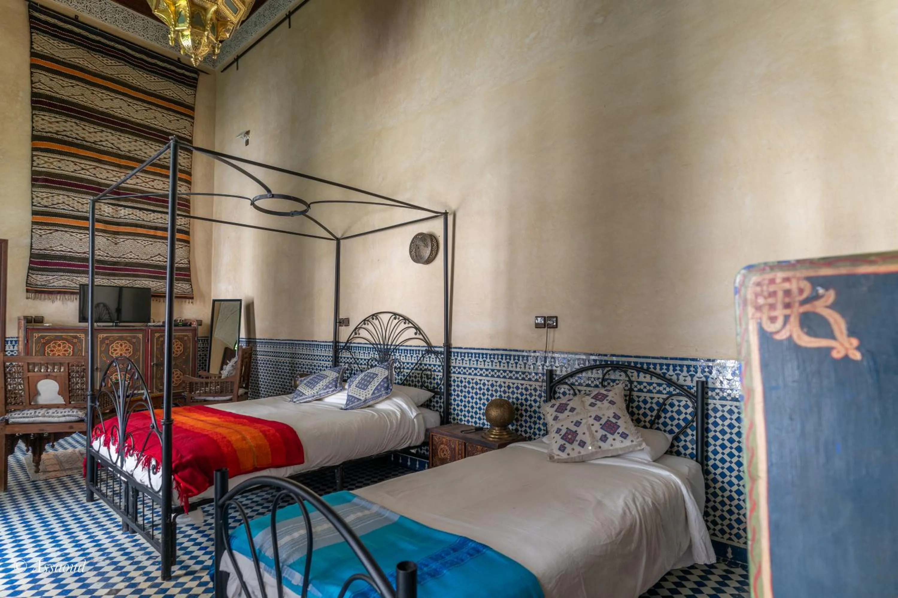 Photo of the whole room, Bed in Riad Fes Palacete