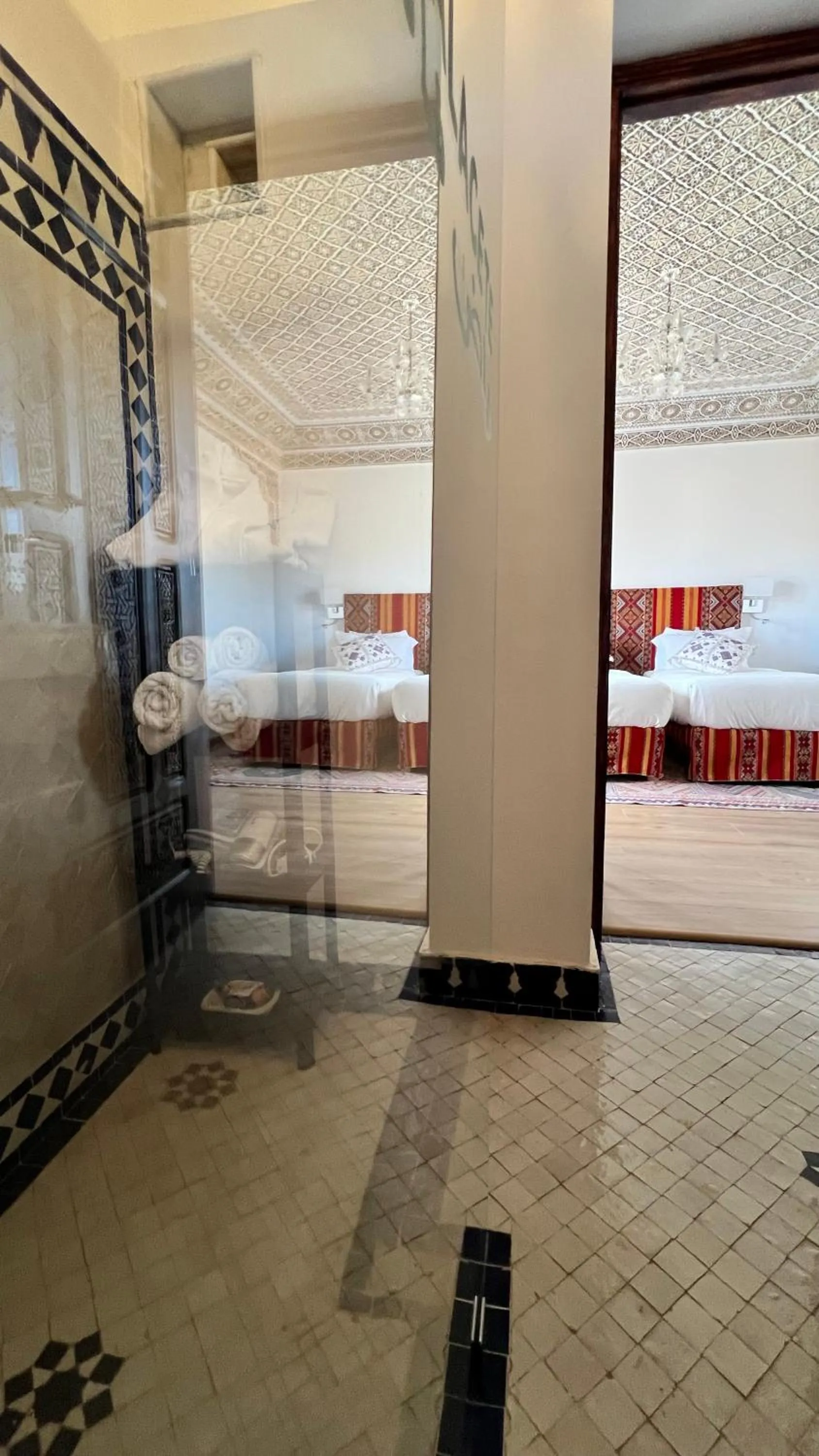Shower in Riad Fes Palacete