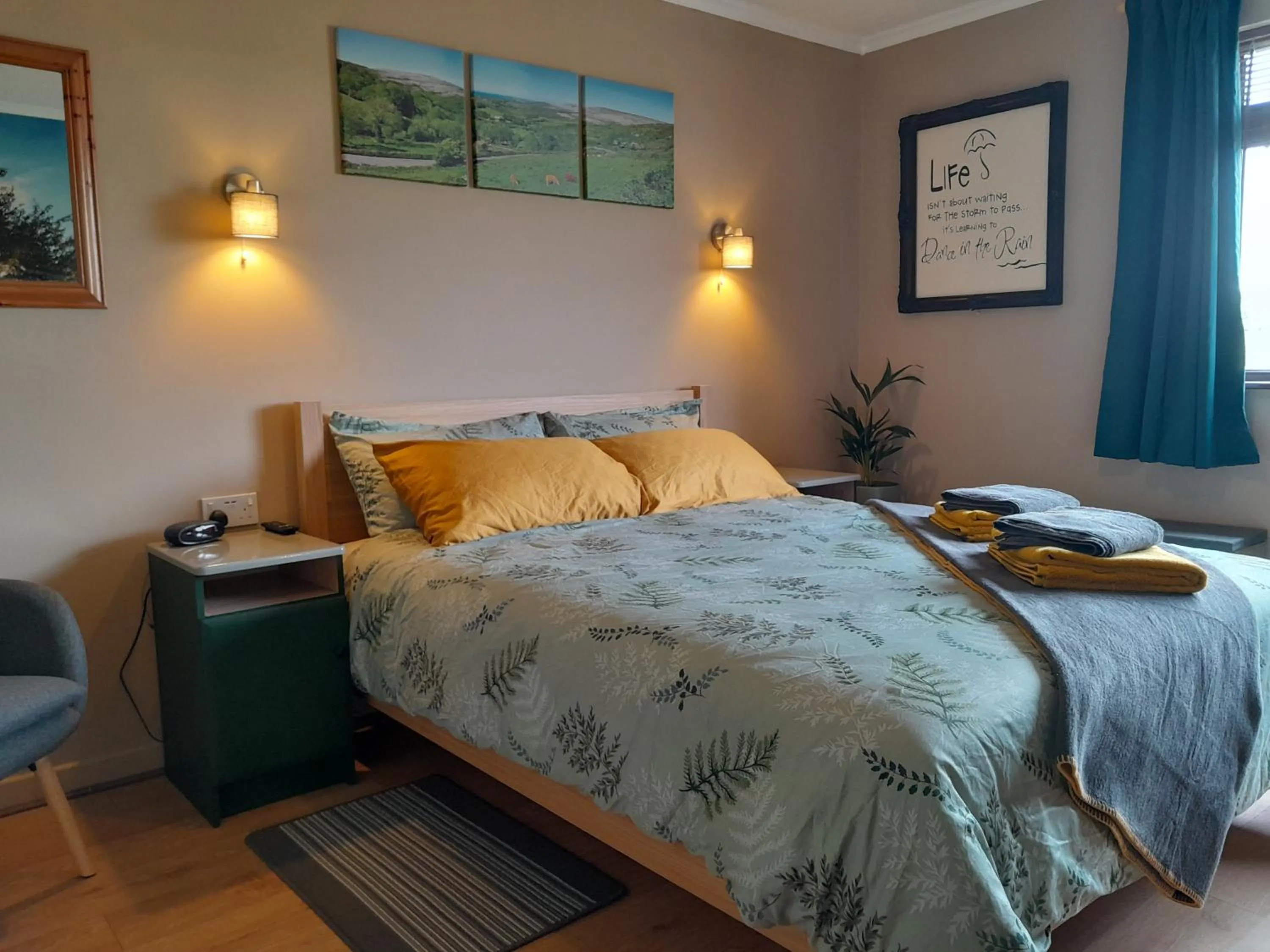 Bed in Slieve Elva B&B