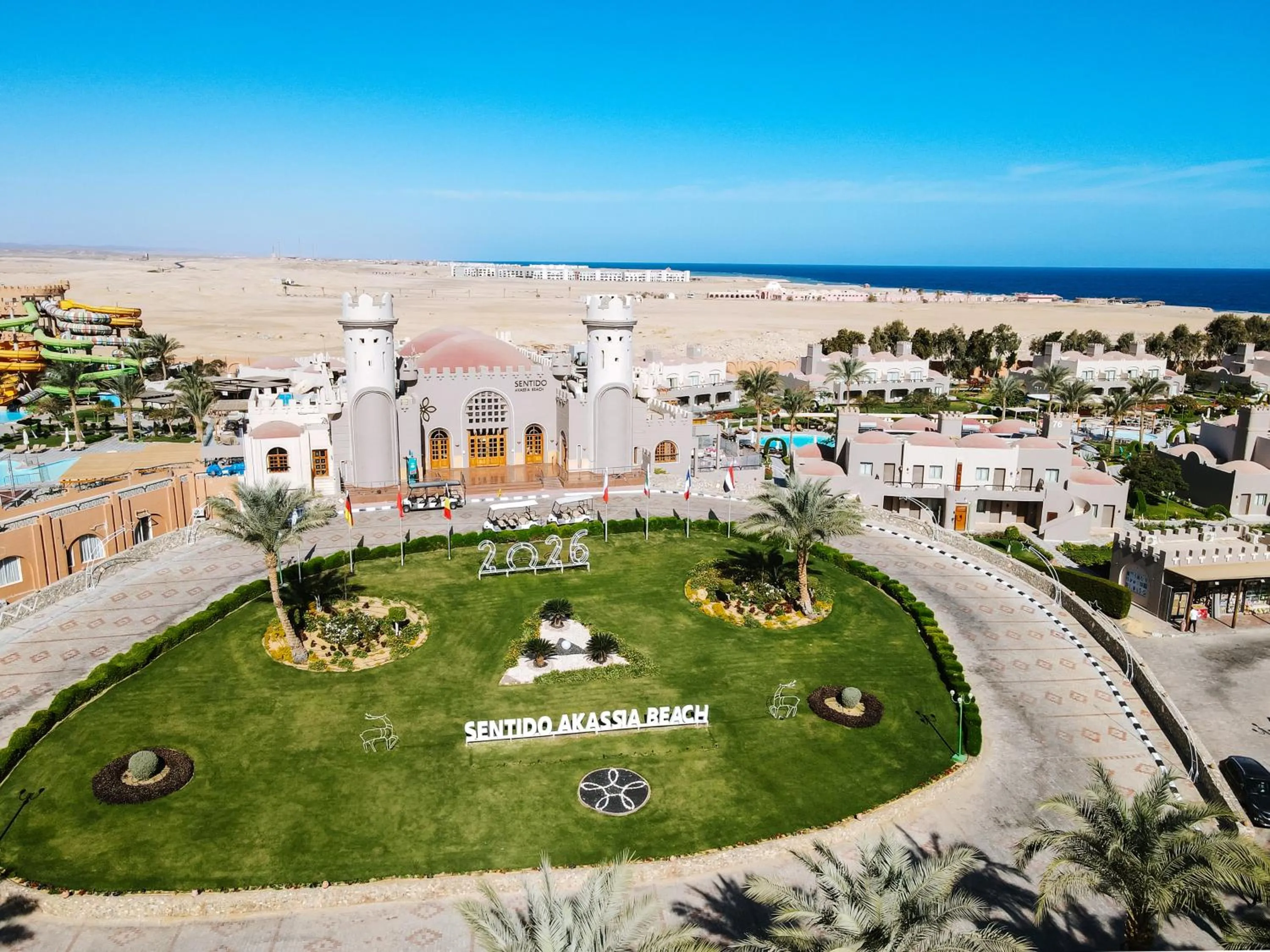 Property building in Sentido Akassia Beach