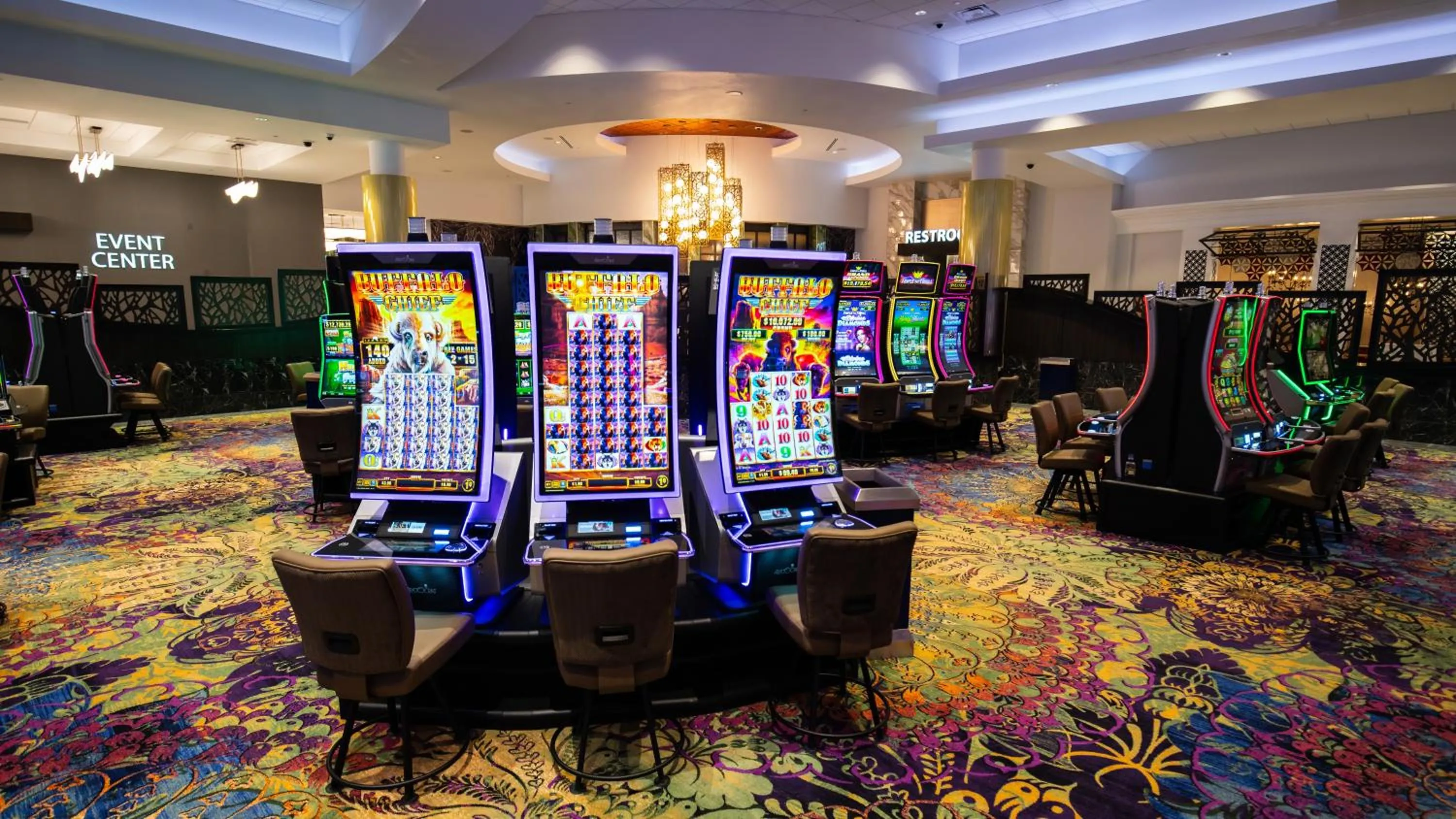 Casino in Walker's Bluff Casino Resort