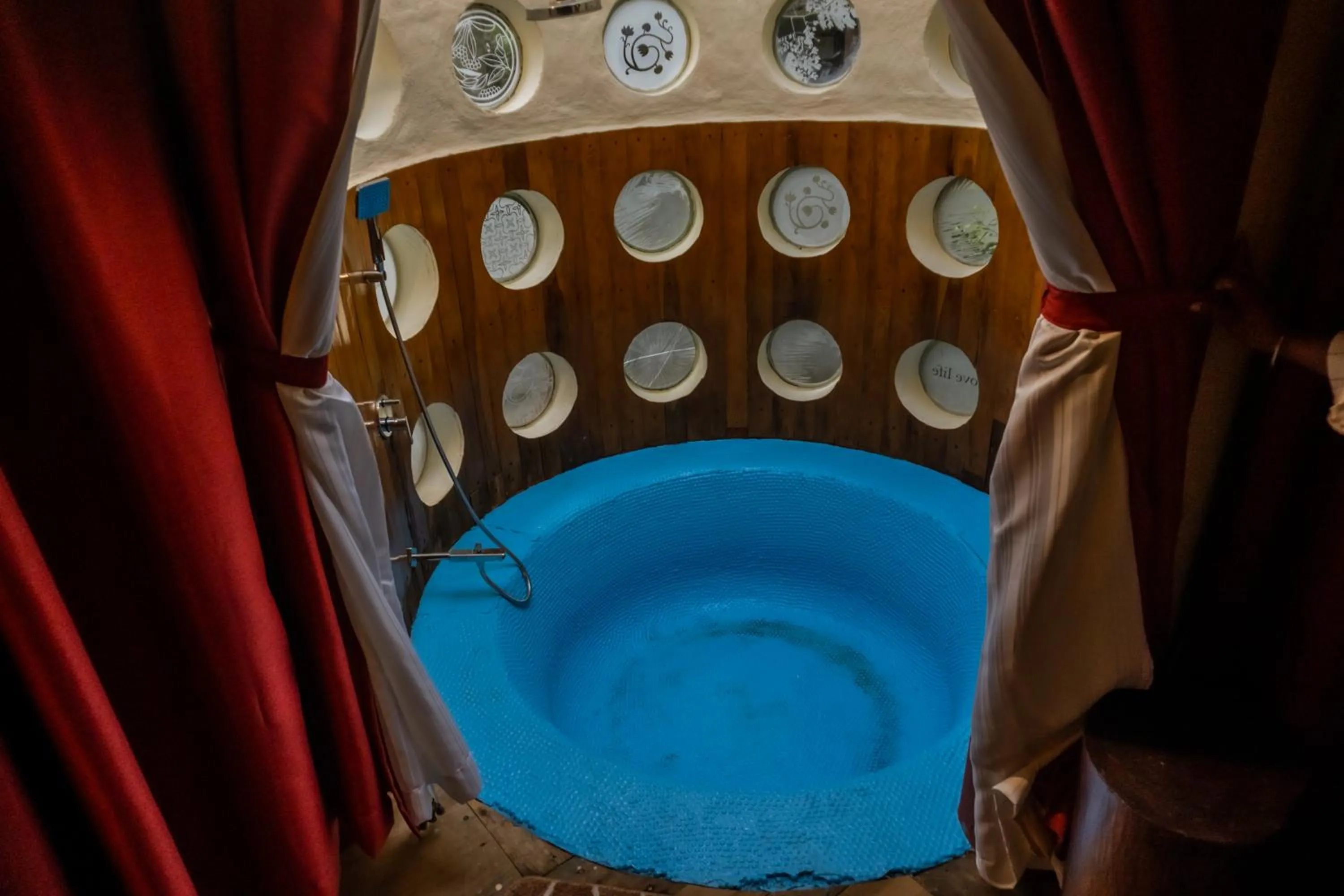 Eden Garden By Cliff Way