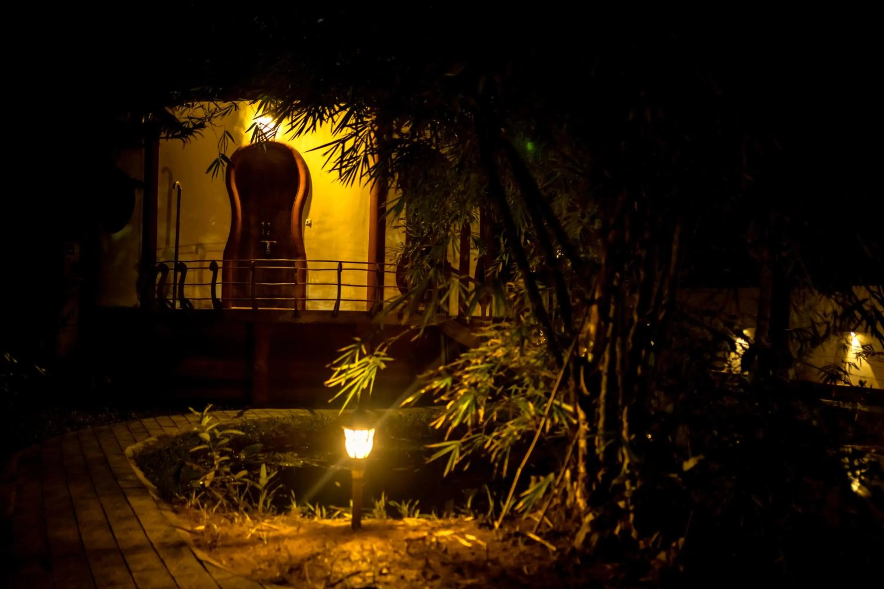 Eden Garden By Cliff Way