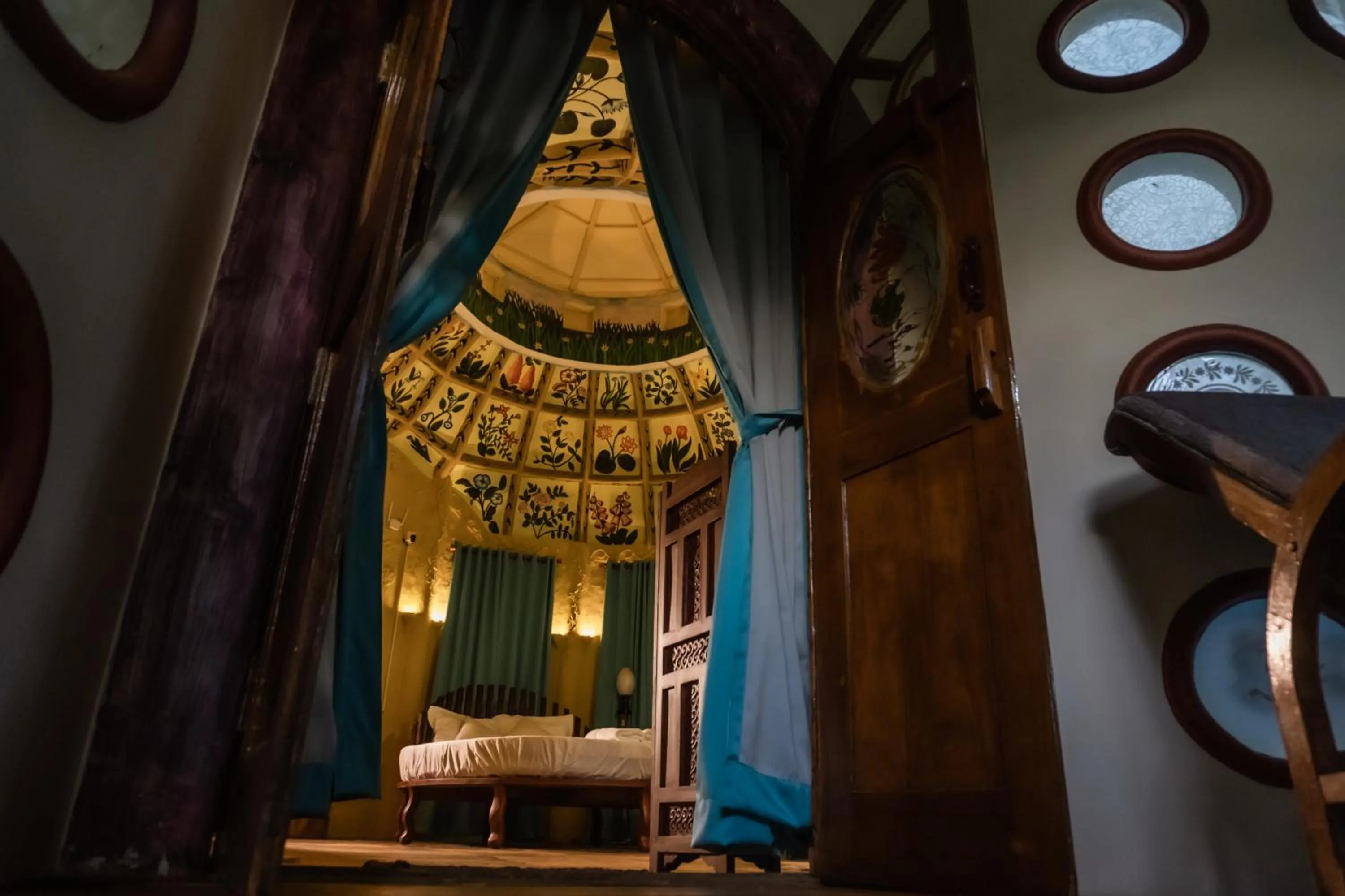 Bed in Eden Garden By Cliff Way