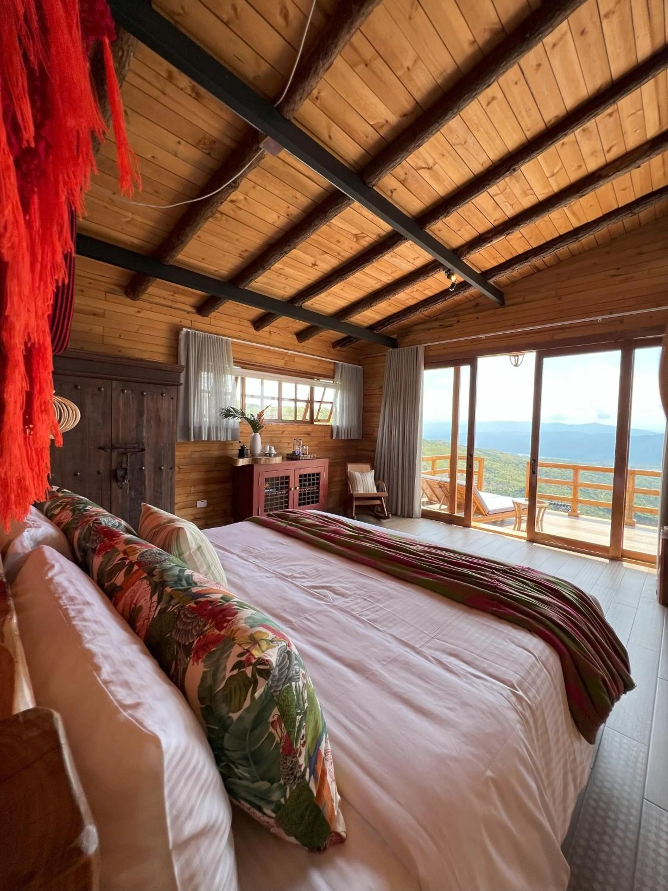 Bed in La Perla Finca Hotel