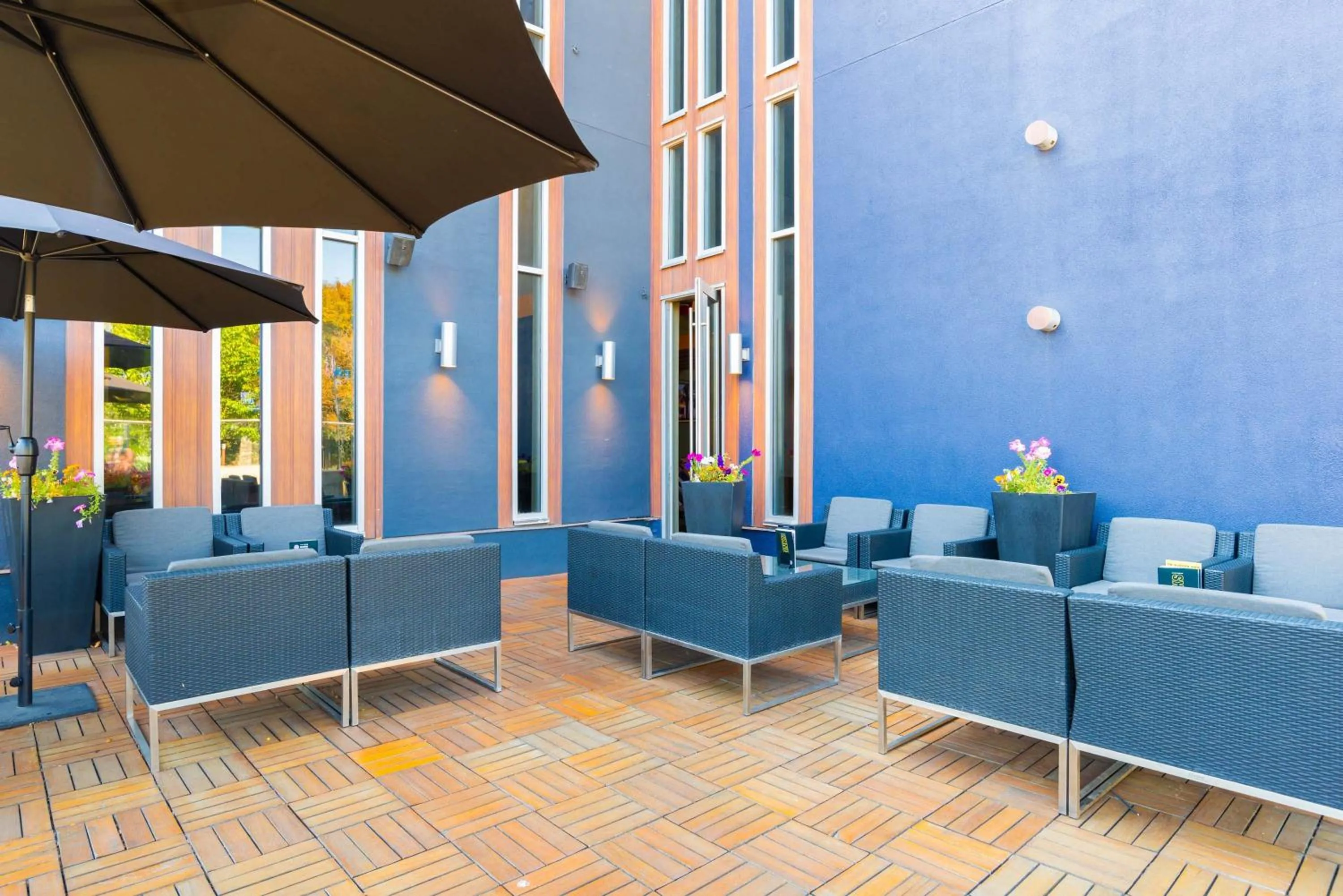 Balcony/Terrace in Sandman Signature Kamloops Hotel