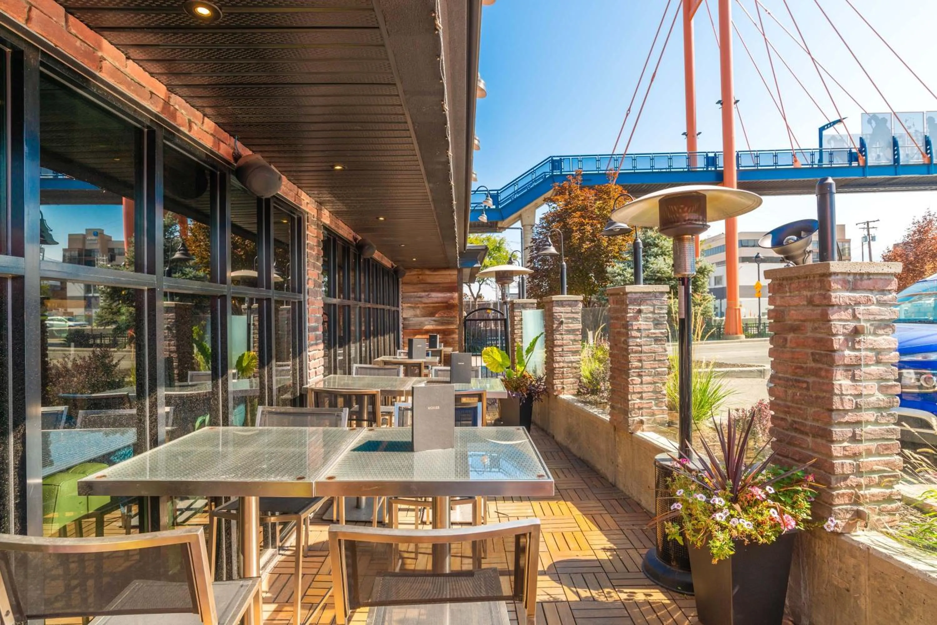 Breakfast in Sandman Signature Kamloops Hotel