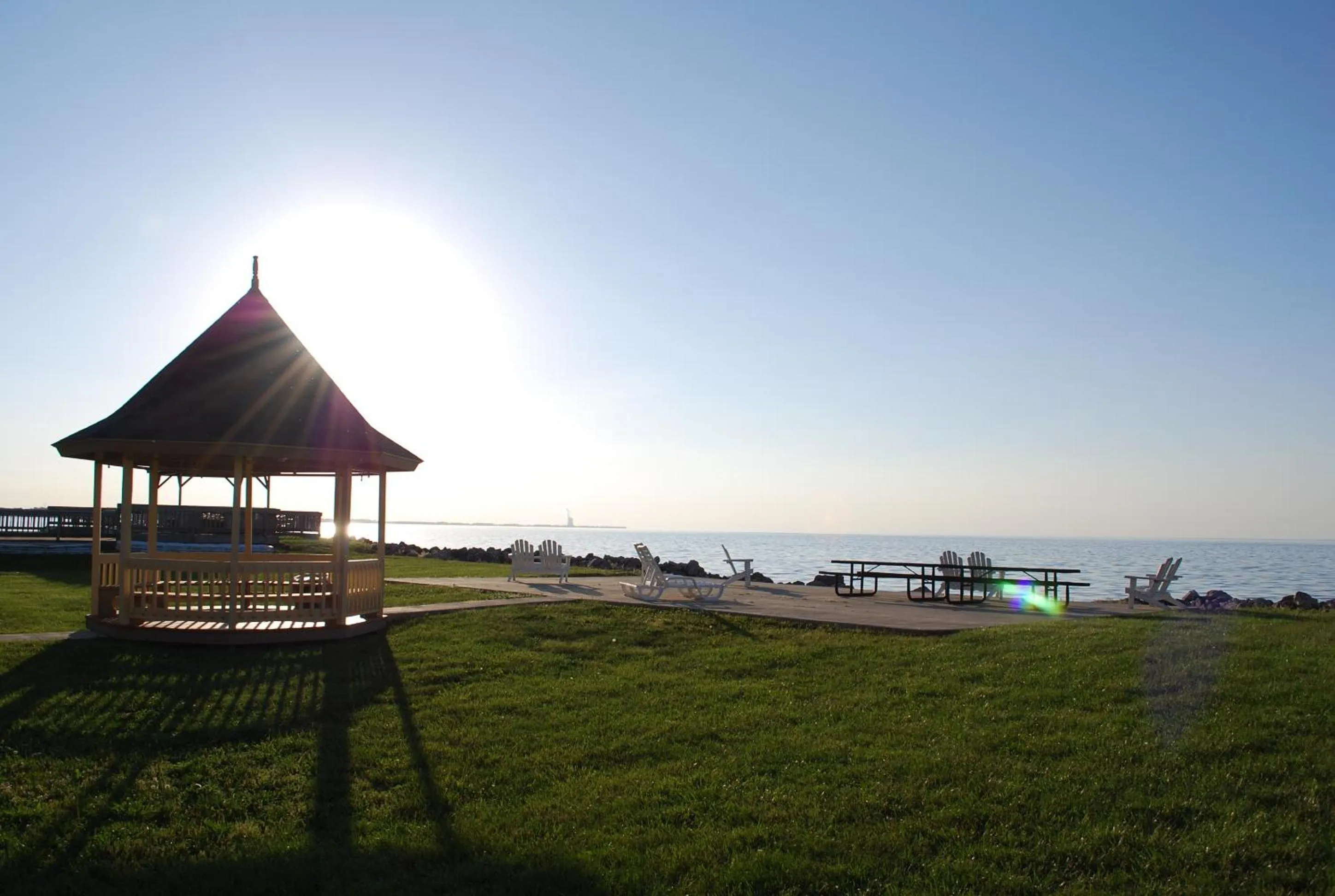 Garden in Clinton Inn & Suites