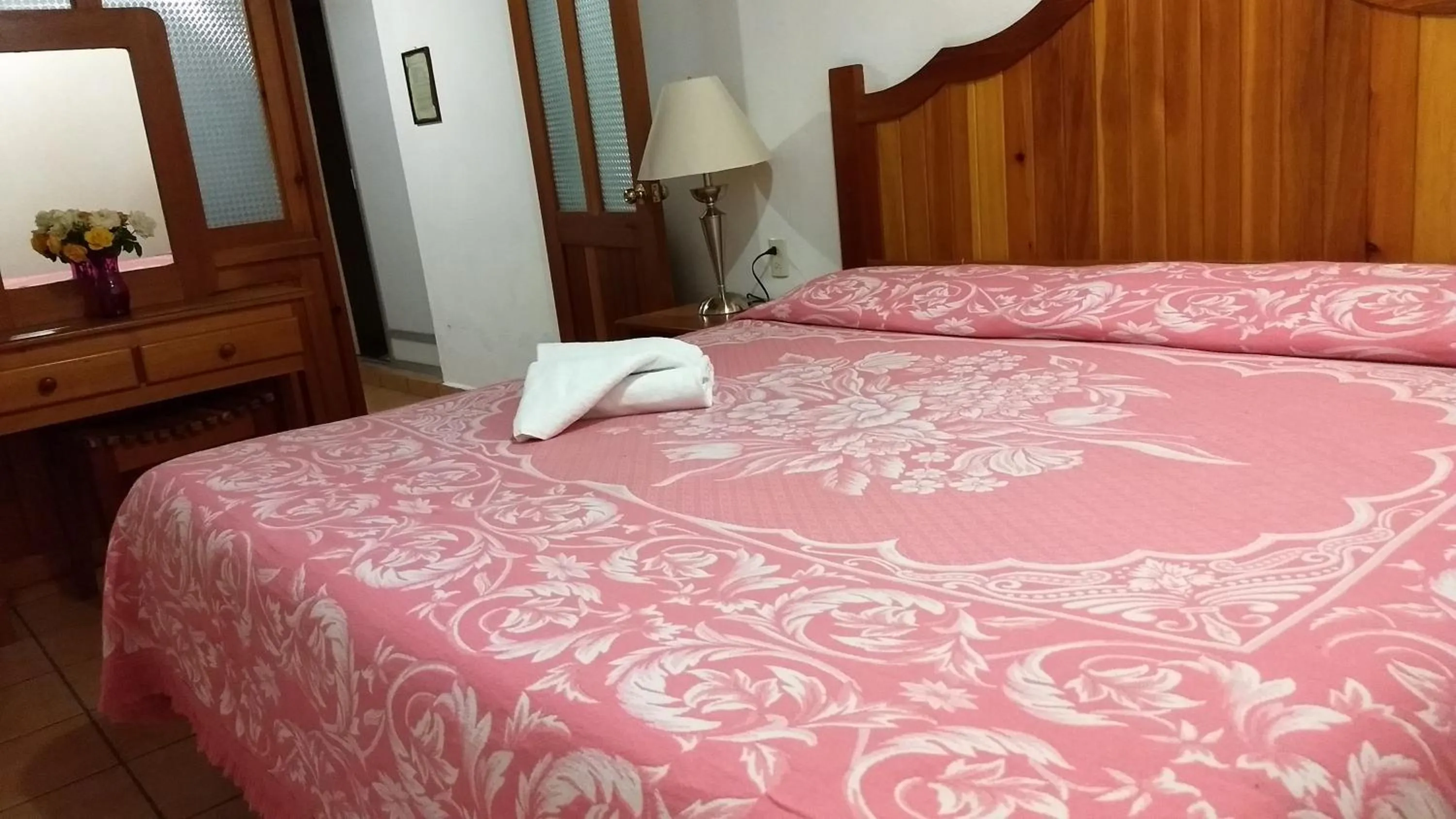 Bed in Posada Cuallicochi