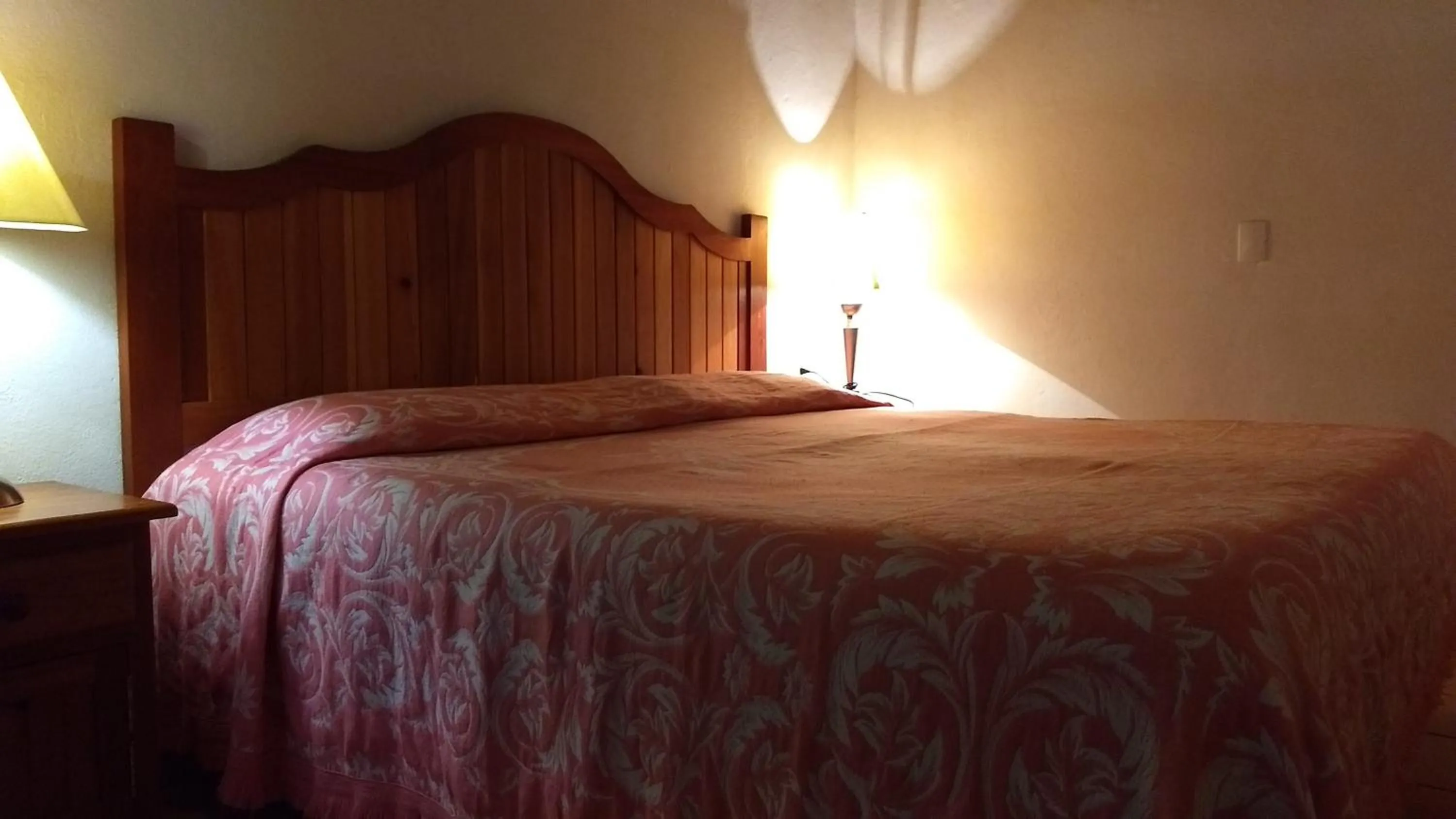 Bed in Posada Cuallicochi