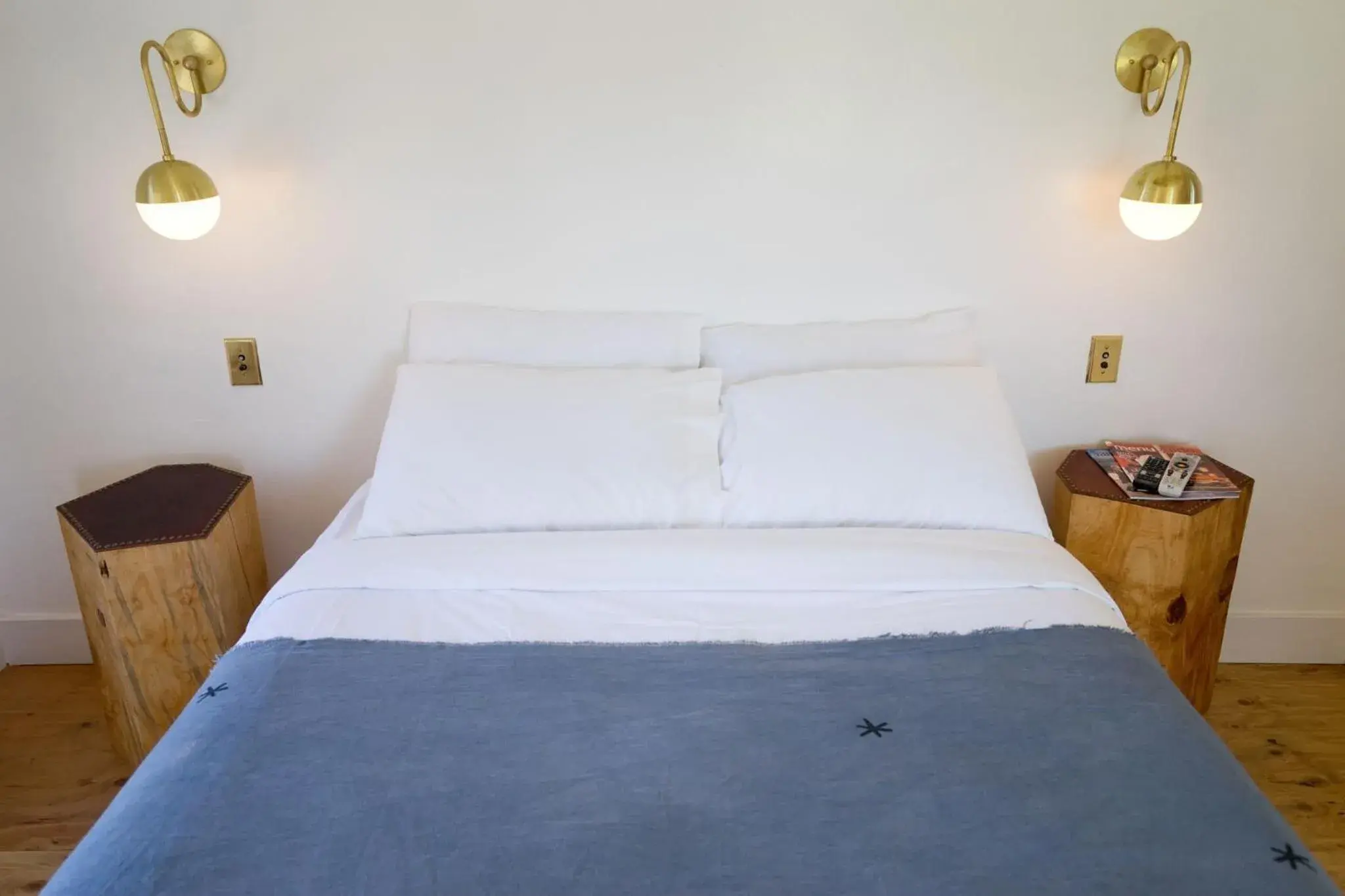 Standard Queen Room - single occupancy in Alamo Motel Standard Queen Room - single occupancy in Alamo Motel