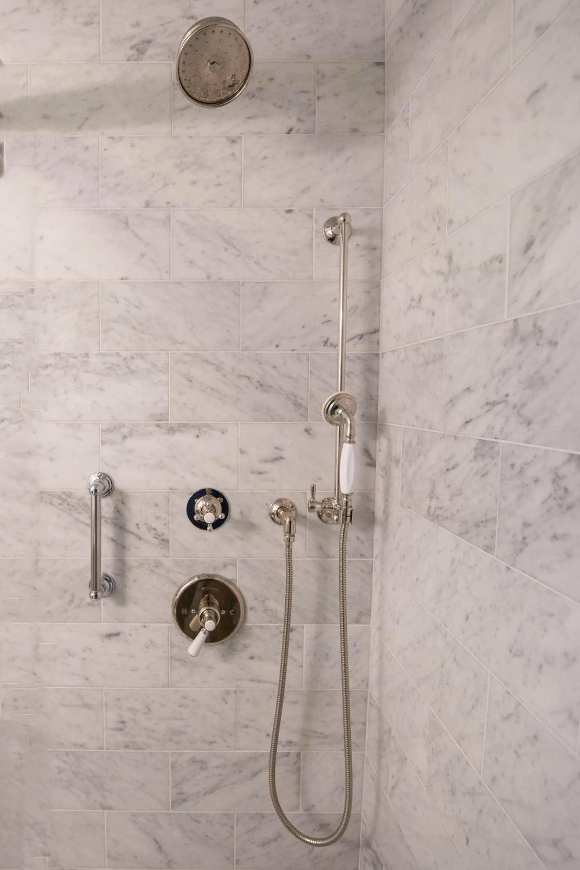 Shower in Cape Arundel Inn and Resort