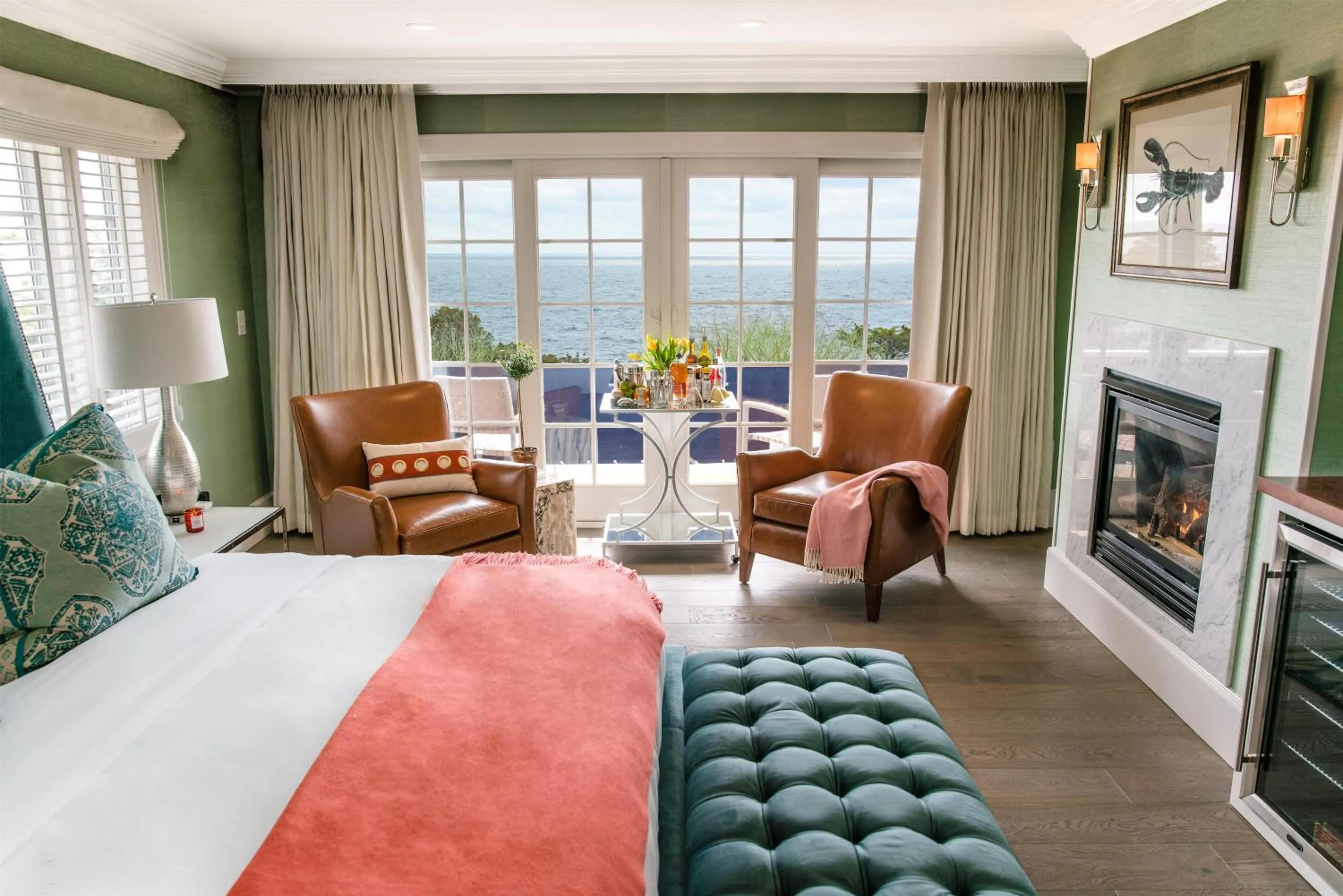 Bedroom in Cape Arundel Inn and Resort