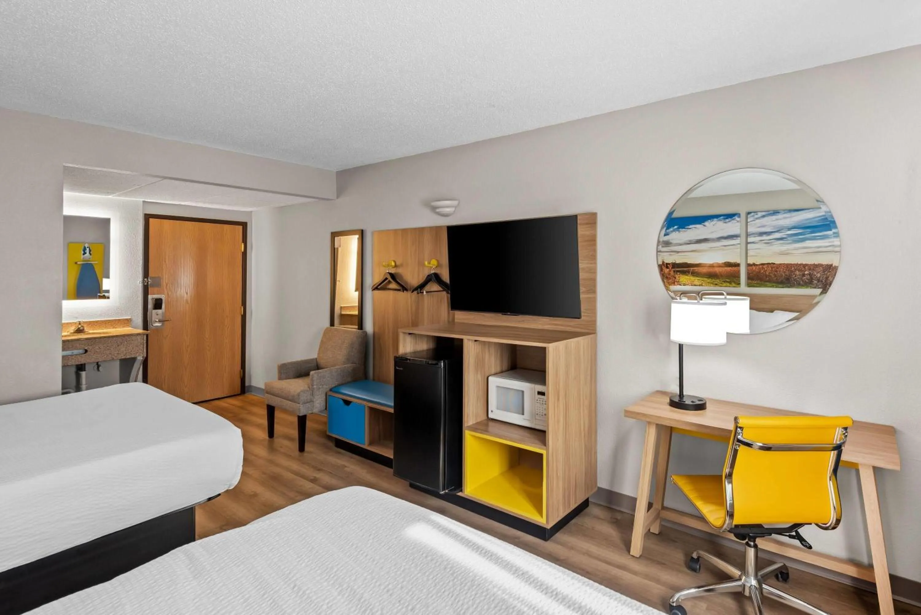 Bed in Days Inn by Wyndham Ames