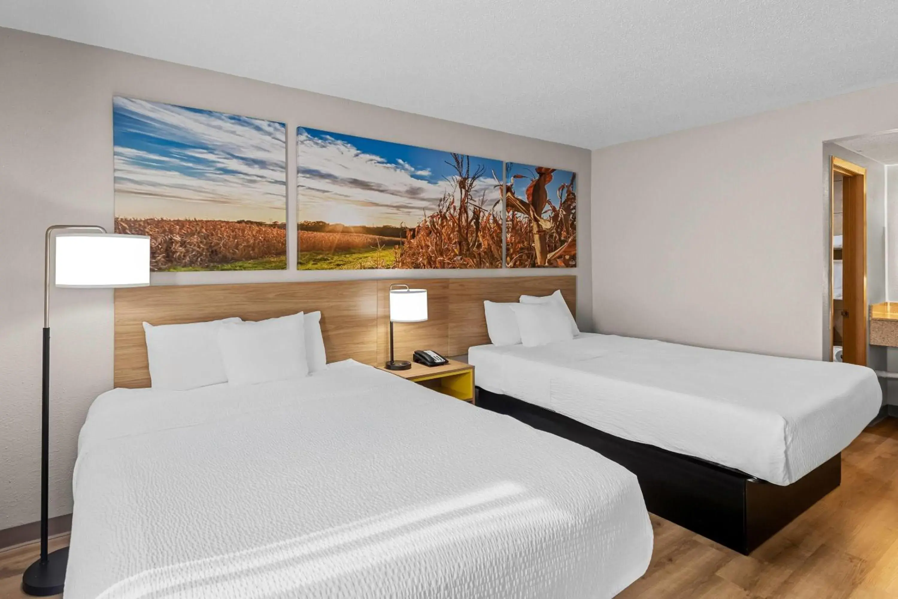 Bed in Days Inn by Wyndham Ames Bed in Days Inn by Wyndham Ames