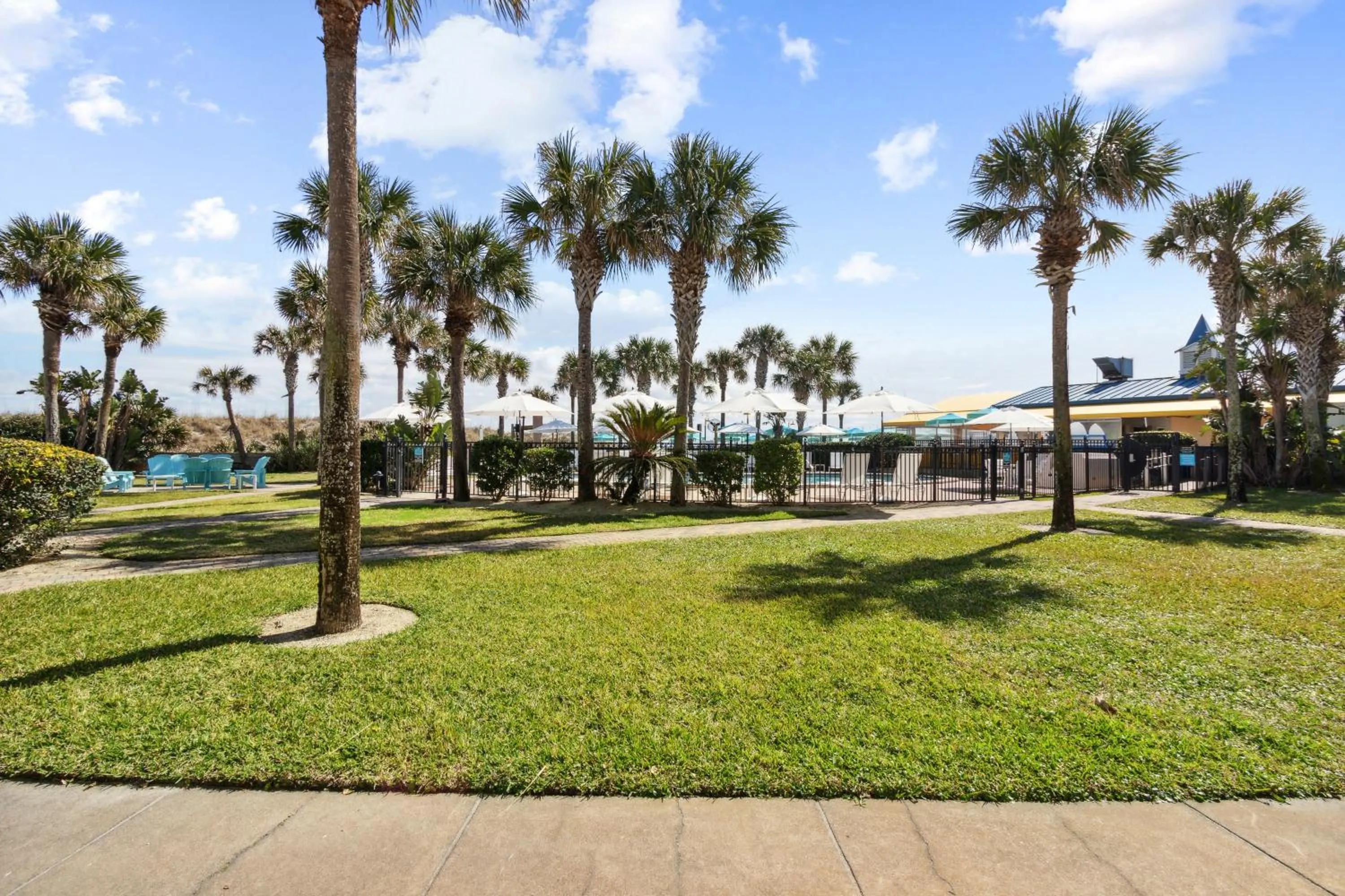 Day in Seahorse Oceanfront Inn