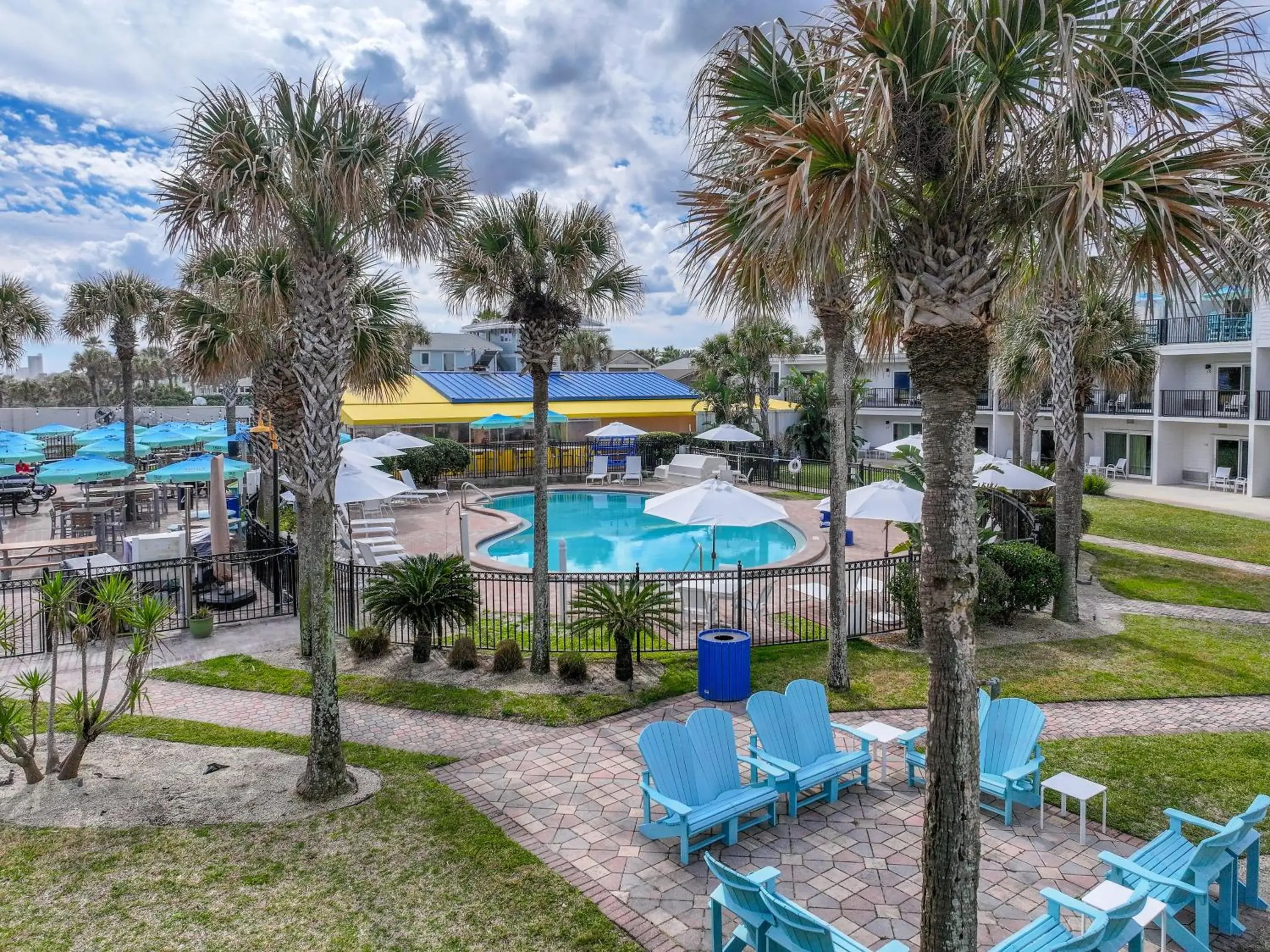 Property building in Seahorse Oceanfront Inn Property building in Seahorse Oceanfront Inn