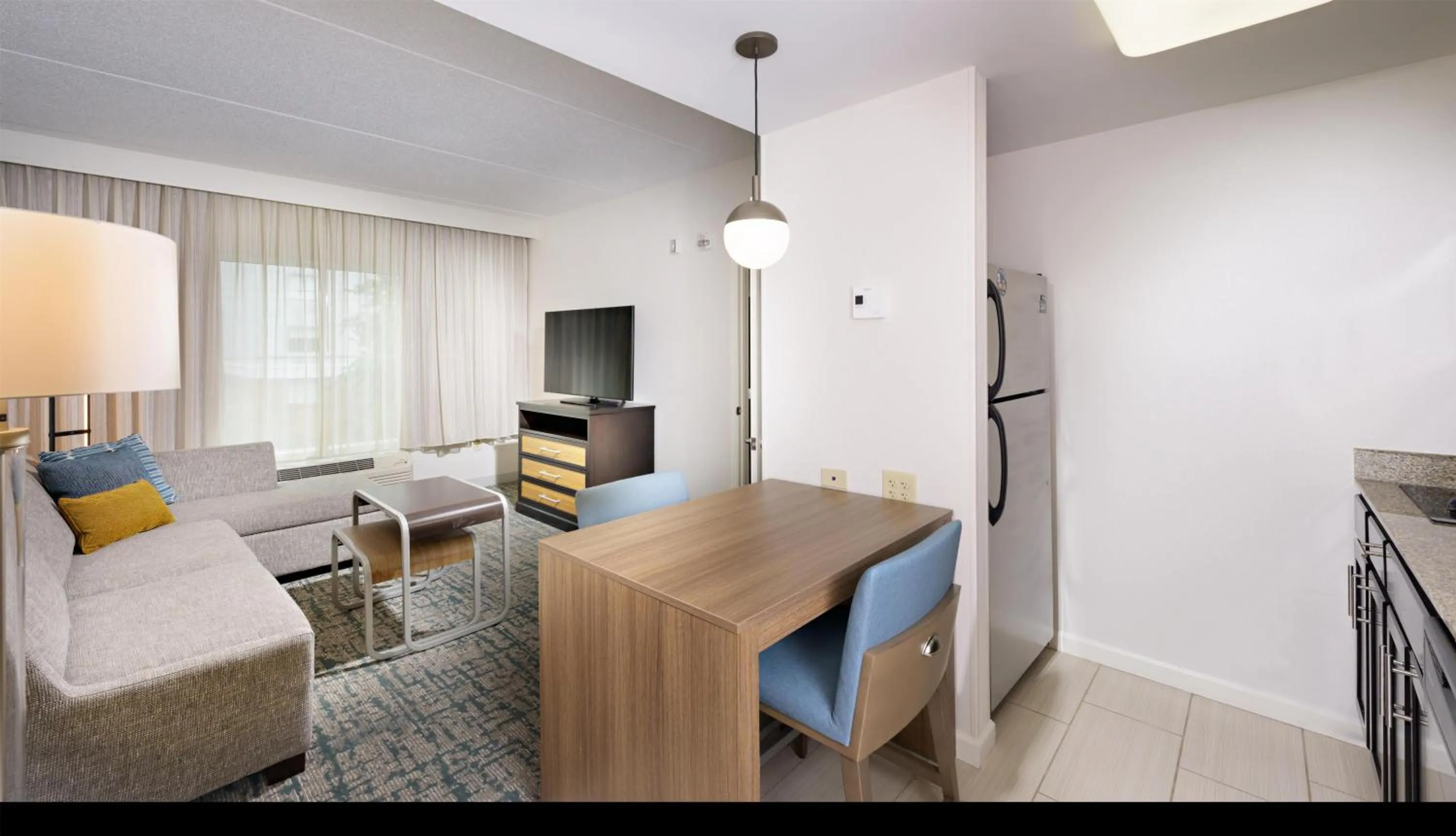 Kitchen or kitchenette in Homewood Suites Atlanta Airport North