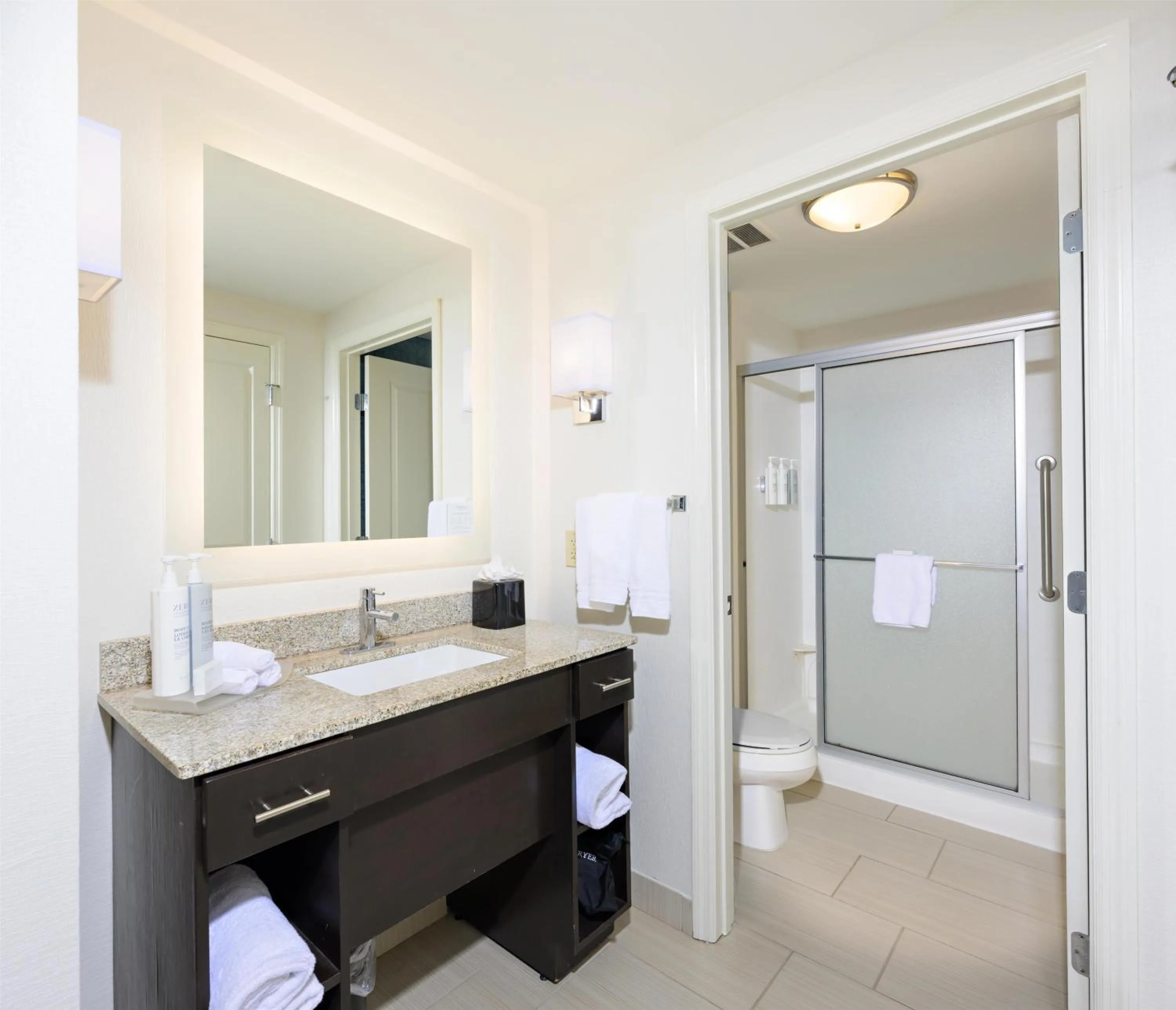 Bathroom in Homewood Suites Atlanta Airport North