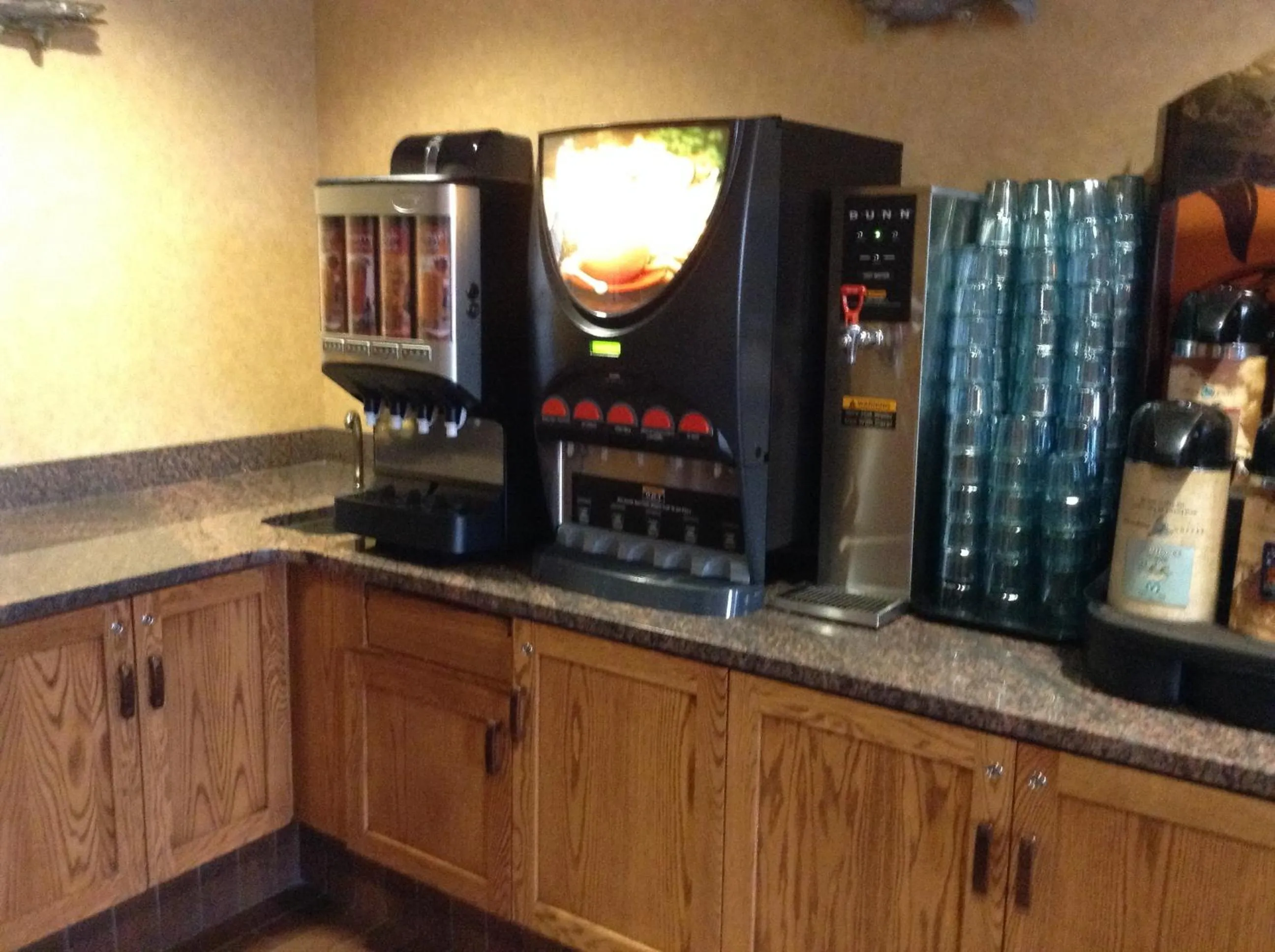 Restaurant/places to eat in Canal Park Lodge