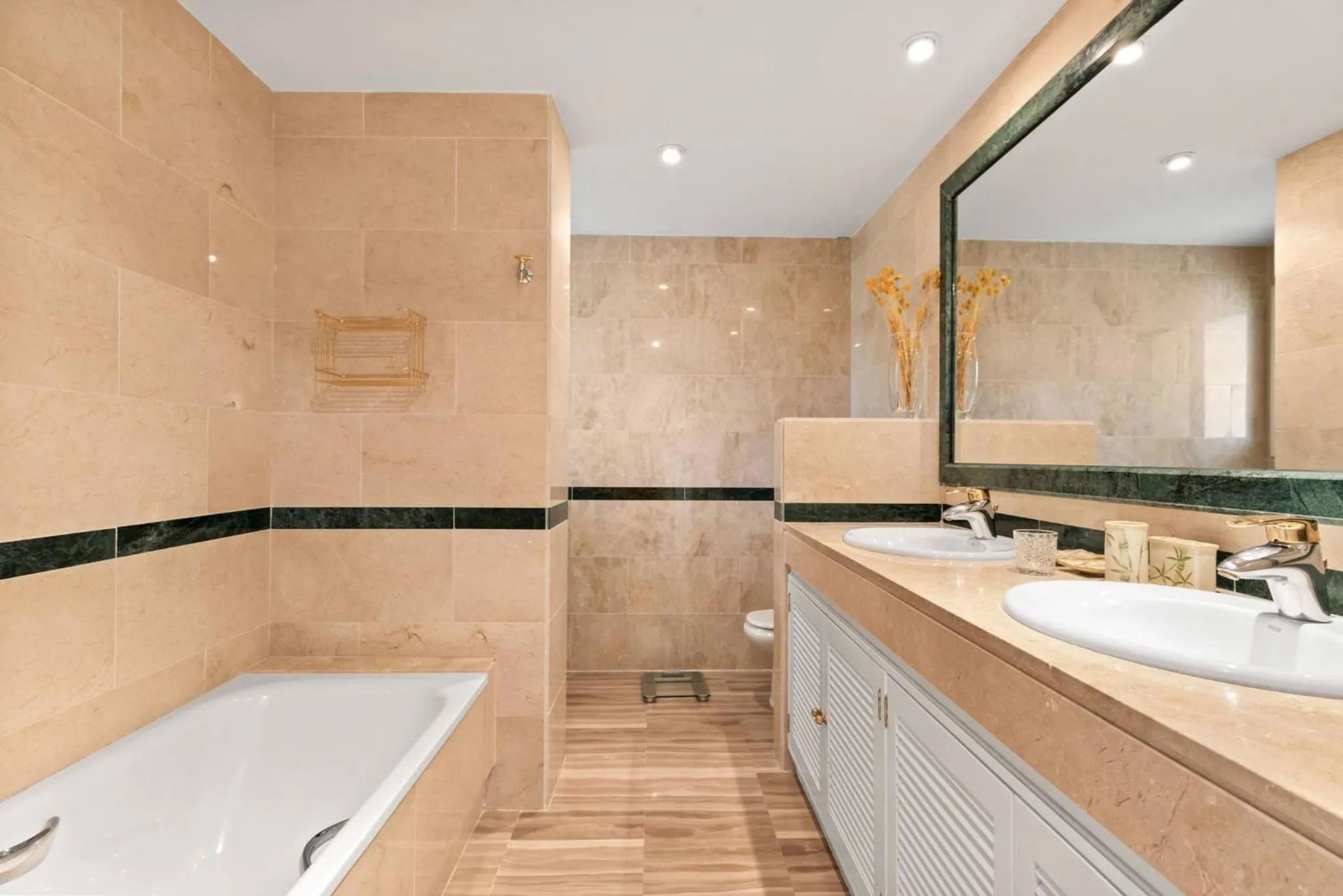 Bathroom in Awesome 3 Br Apart. w/ 4 Terraces, Pool & Parking