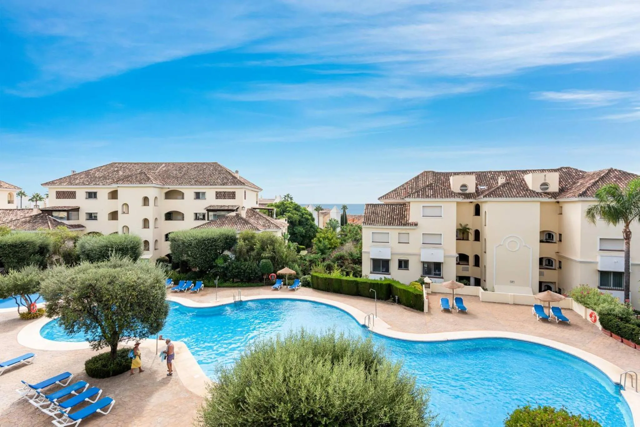 Swimming pool in Awesome 3 Br Apart. w/ 4 Terraces, Pool & Parking