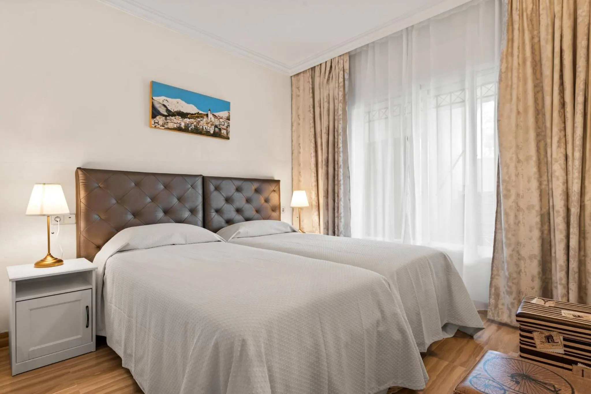 Bed in Awesome 3 Br Apart. w/ 4 Terraces, Pool & Parking