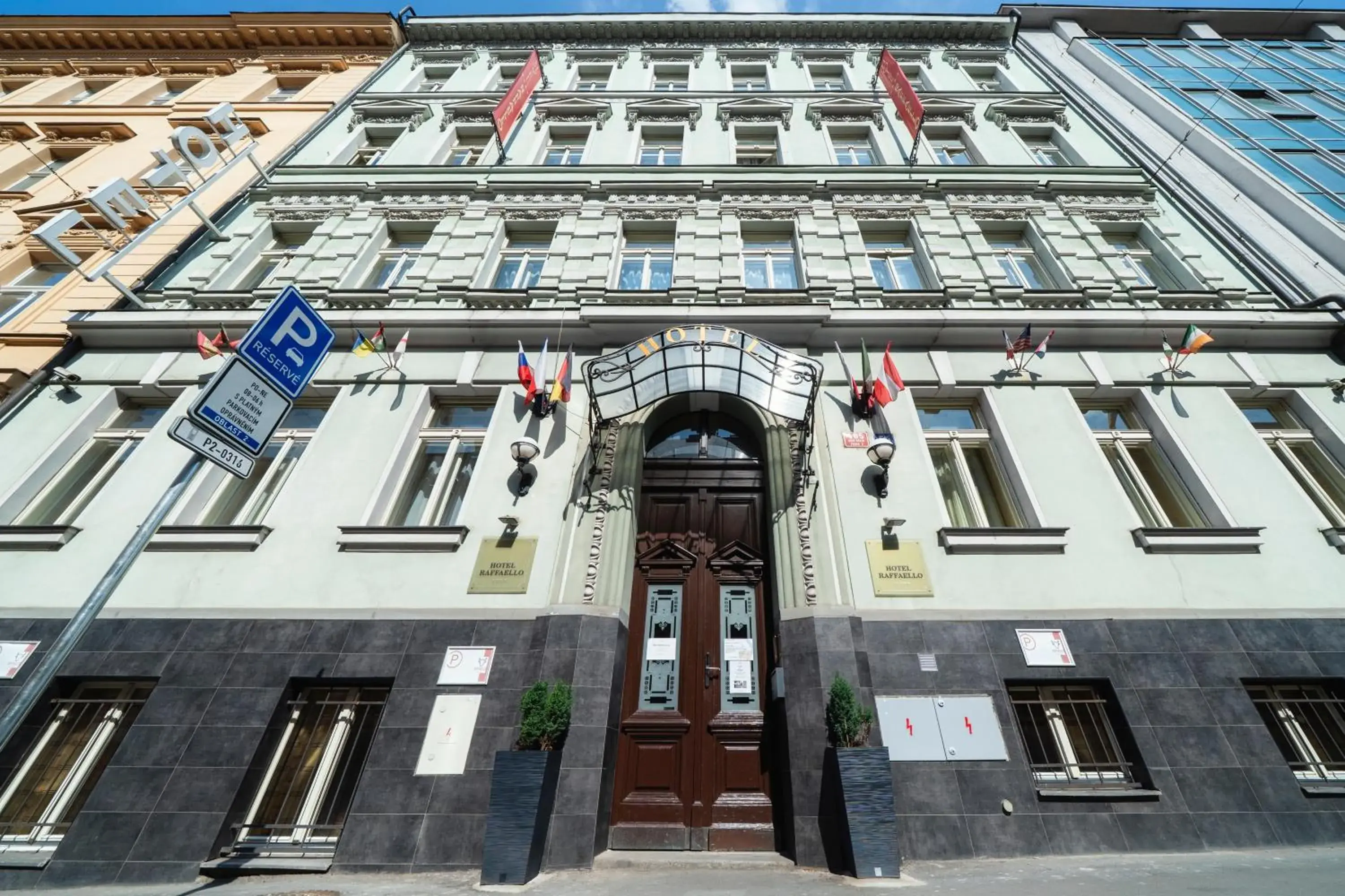 Property building in Hotel Raffaello Prague Property building in Hotel Raffaello Prague