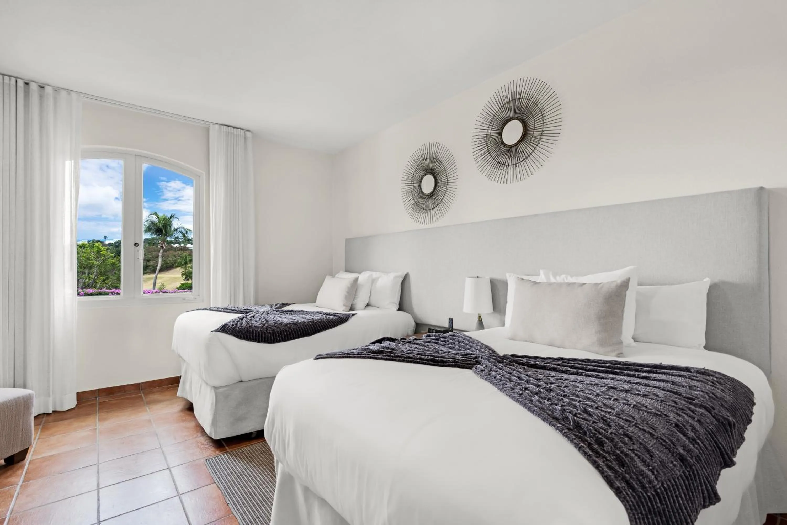Bedroom, Bed in Las Casitas Village at El Conquistador