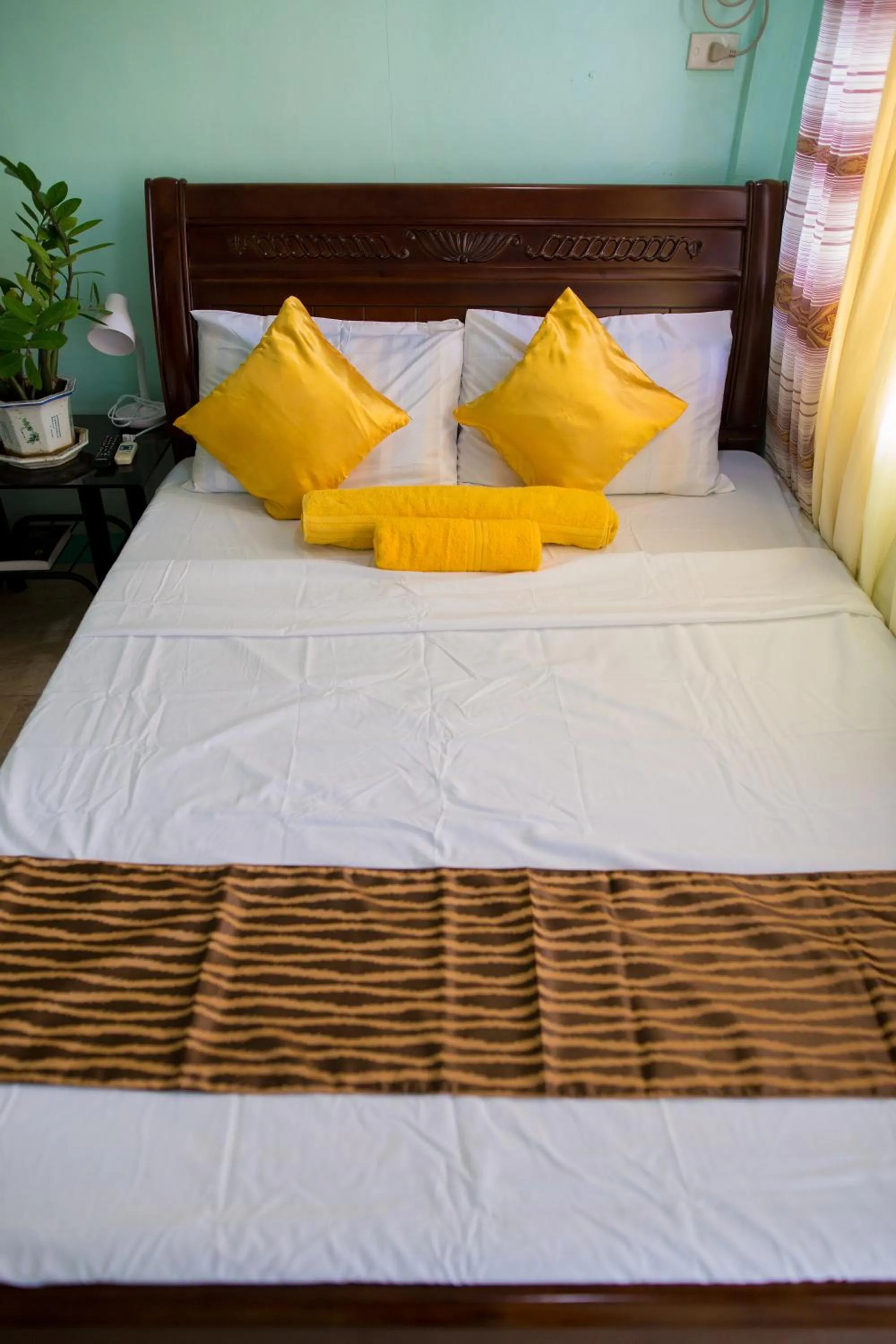 Bed in Sascha's Resort Oslob