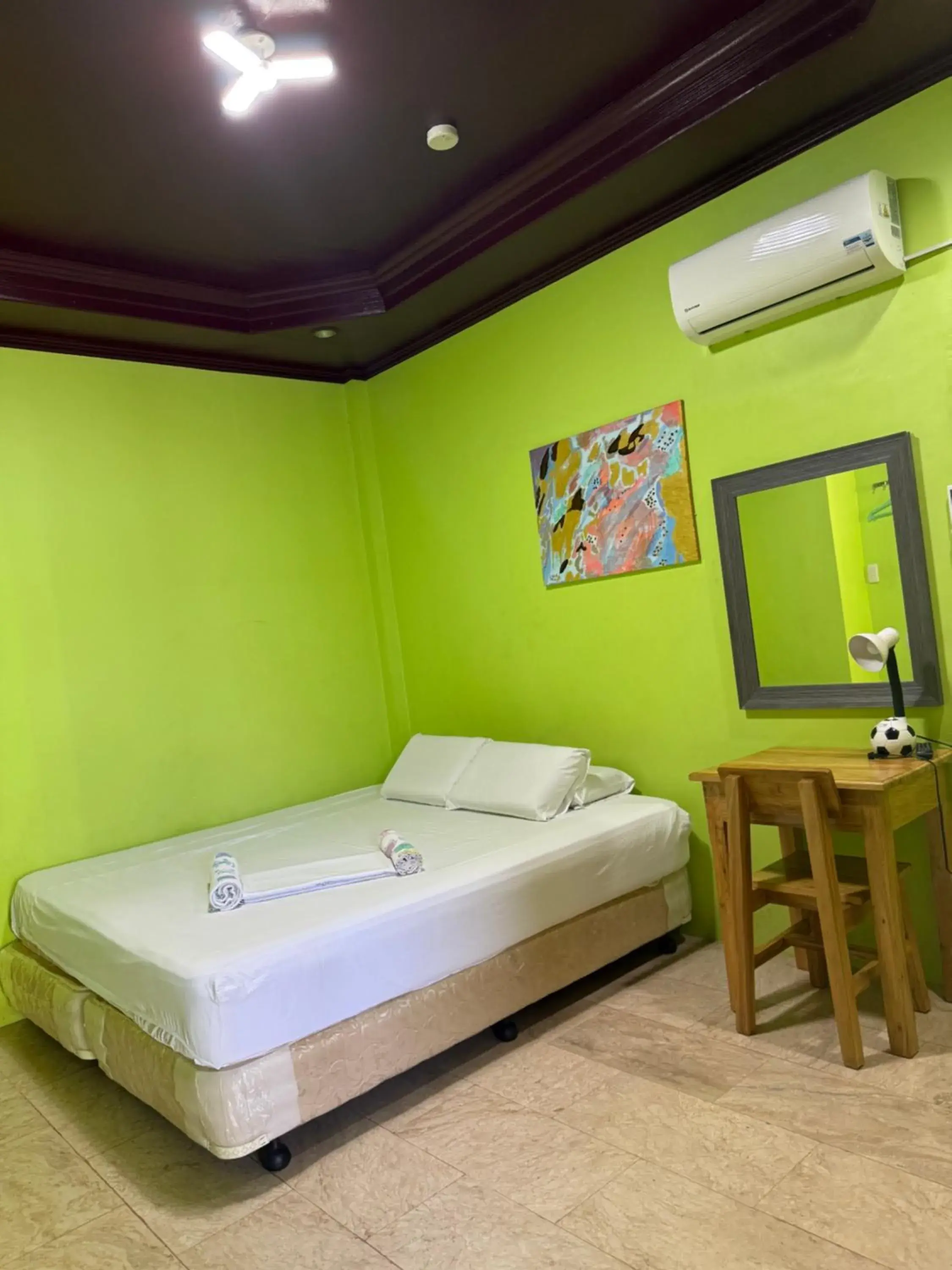 Bed in Sascha's Resort Oslob Bed in Sascha's Resort Oslob